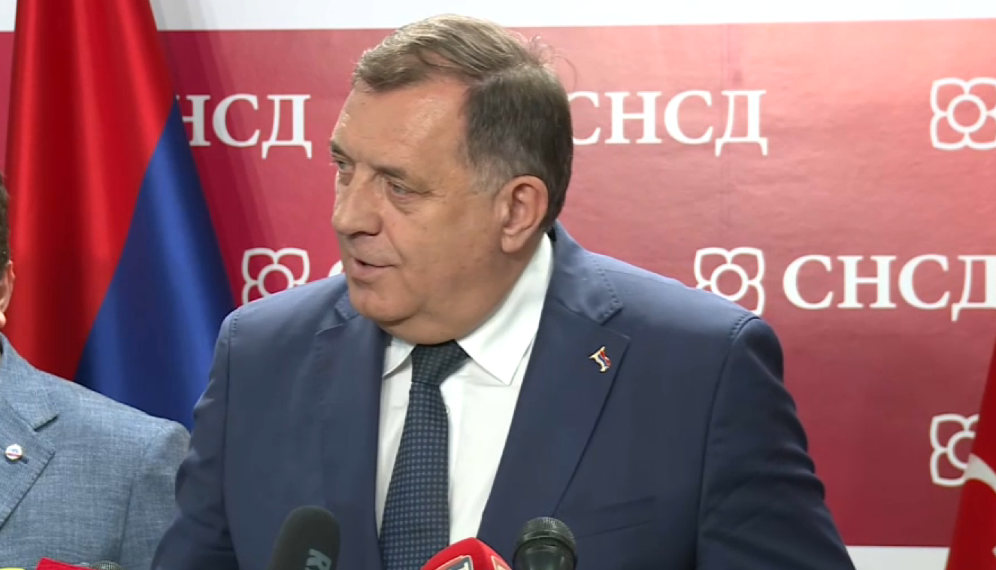 1652708378-dodik