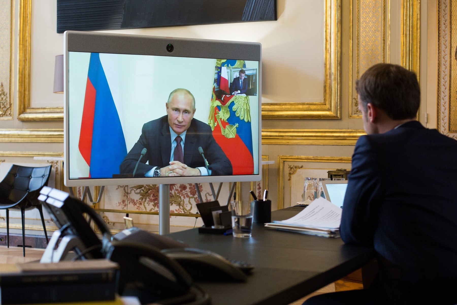 Emmanuel Macron, Vladimir Putin