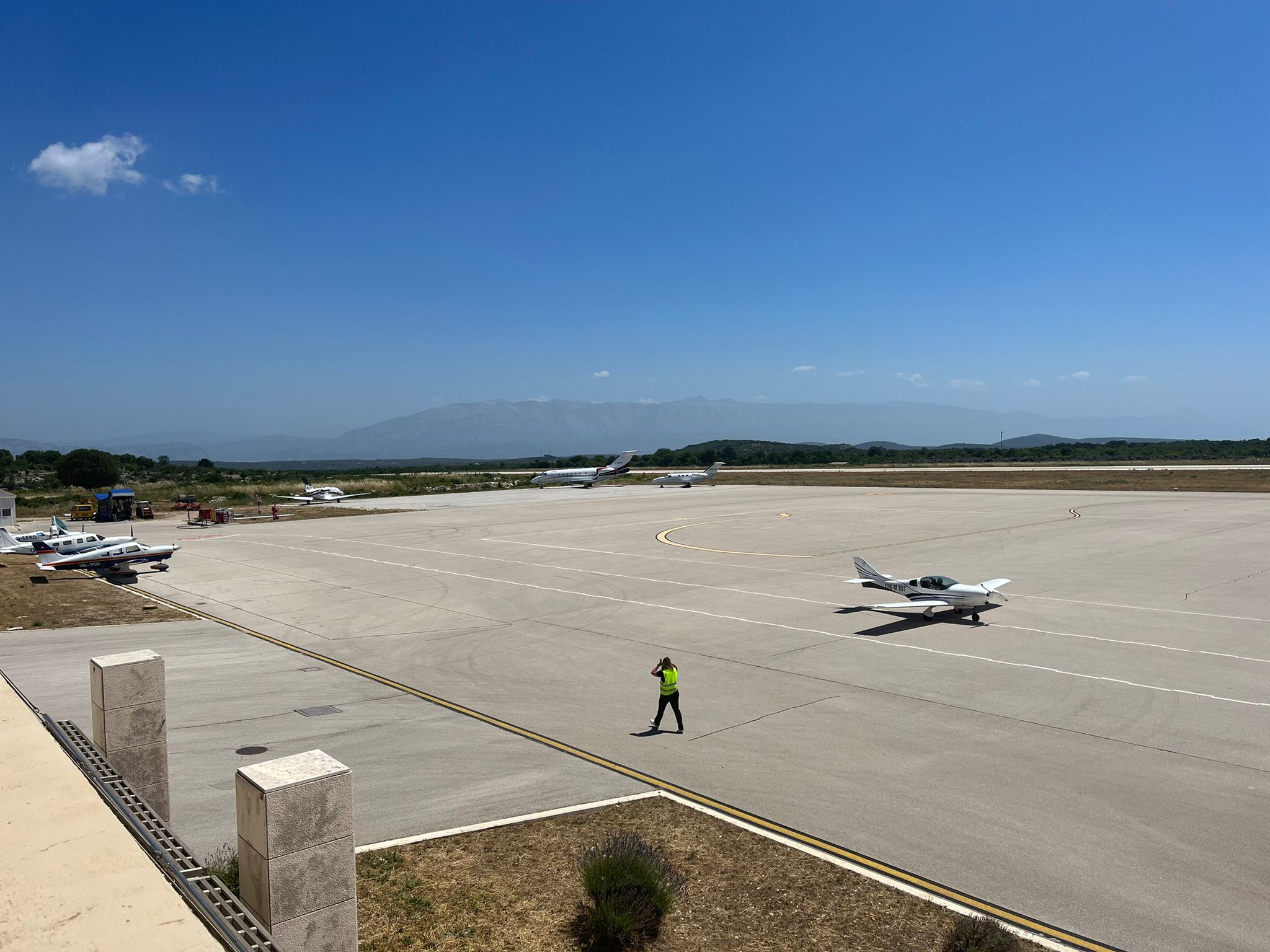 Zračna luka Brač, aerodrom, Brač, pista, avion, polijetanje