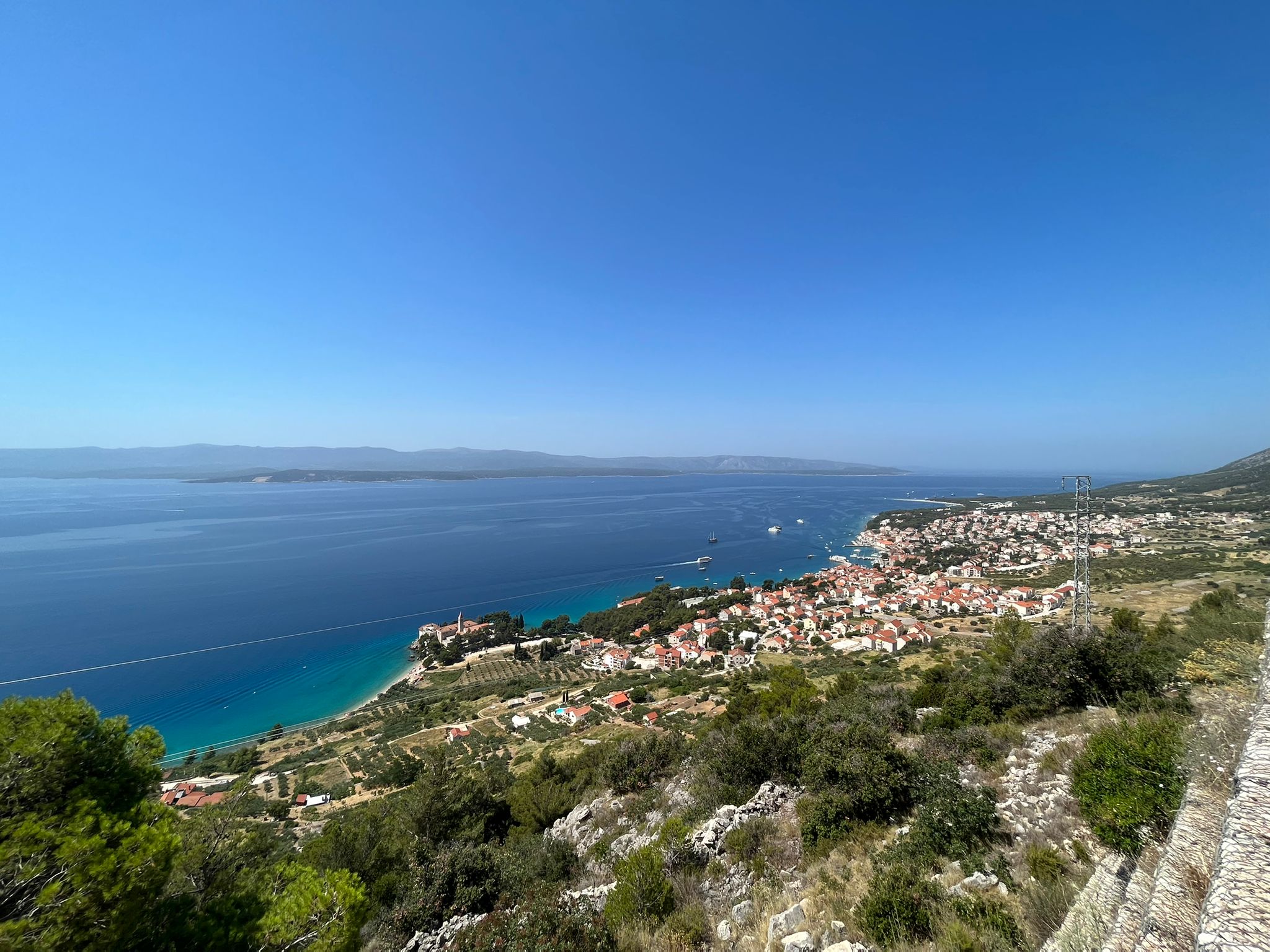 Bol na Bralu, Brač, otok, more, brod, ljeto, sunce, toplo vrijeme, vrućina, ljetovanje