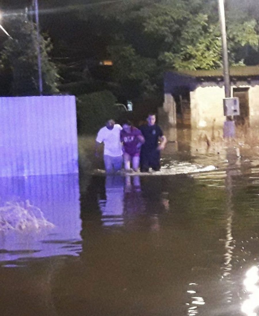 1657084761-3-900x1097