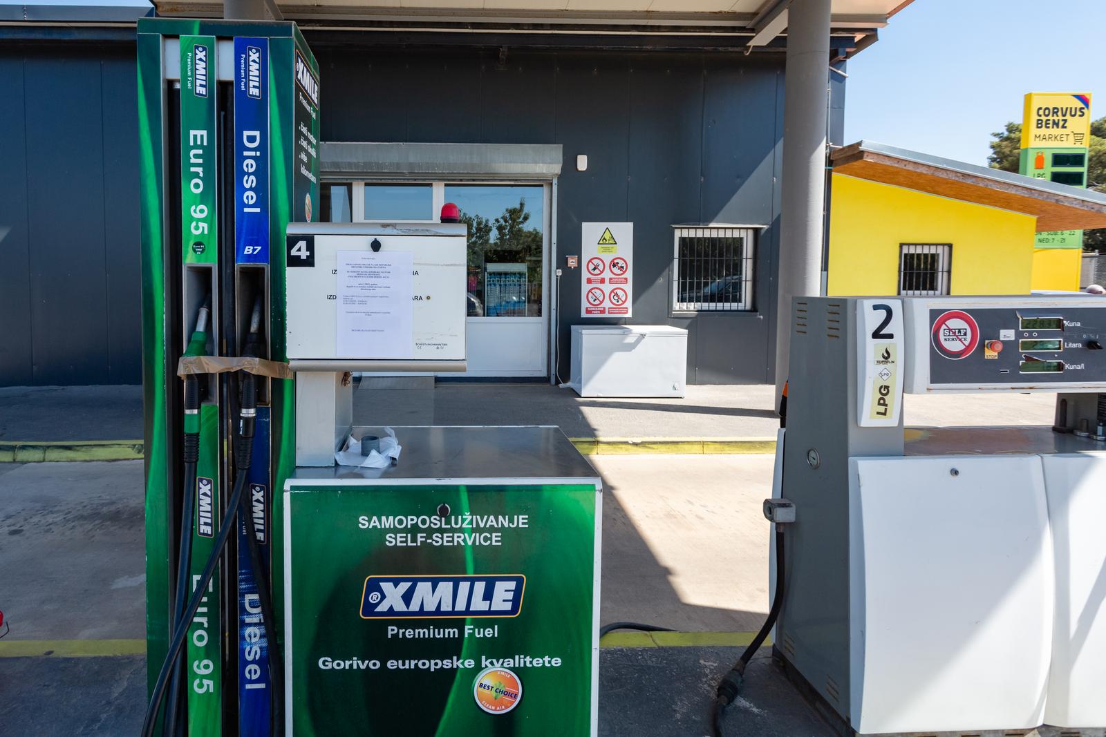 Zbog nove odluke Vlade zatvorila se benzinska postaja Corvus u Zadru