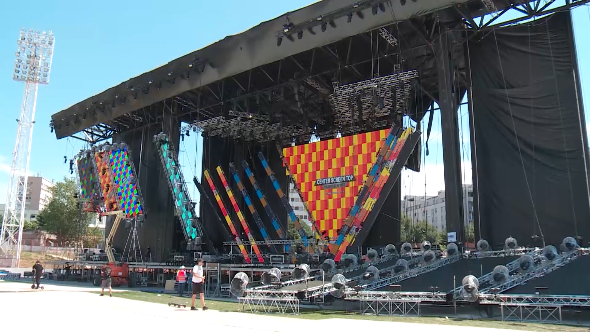 ZG-SPLIT ULTRA FESTIVAL-PKG-18-VES-1(20220707-172950595).mxf.00_02_54_16.Still003