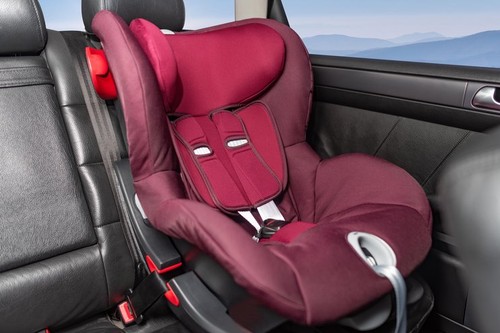 Children's car seat in the car.
