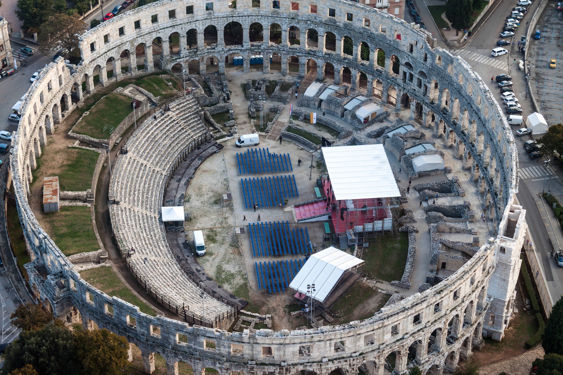 amphitheater, amfiteatar, pula, pulska arena,