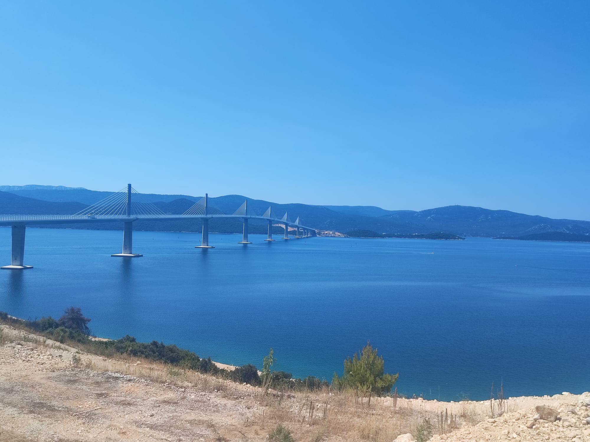 N1 / Božidar Lončar