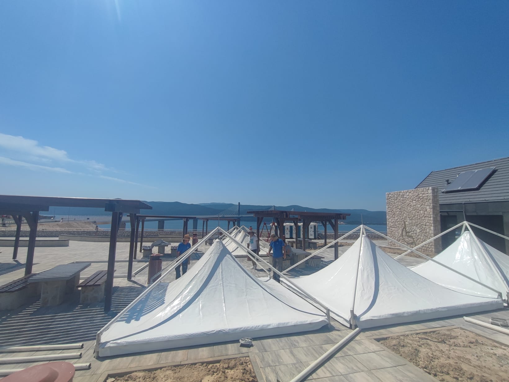 N1 / Božidar Lončar