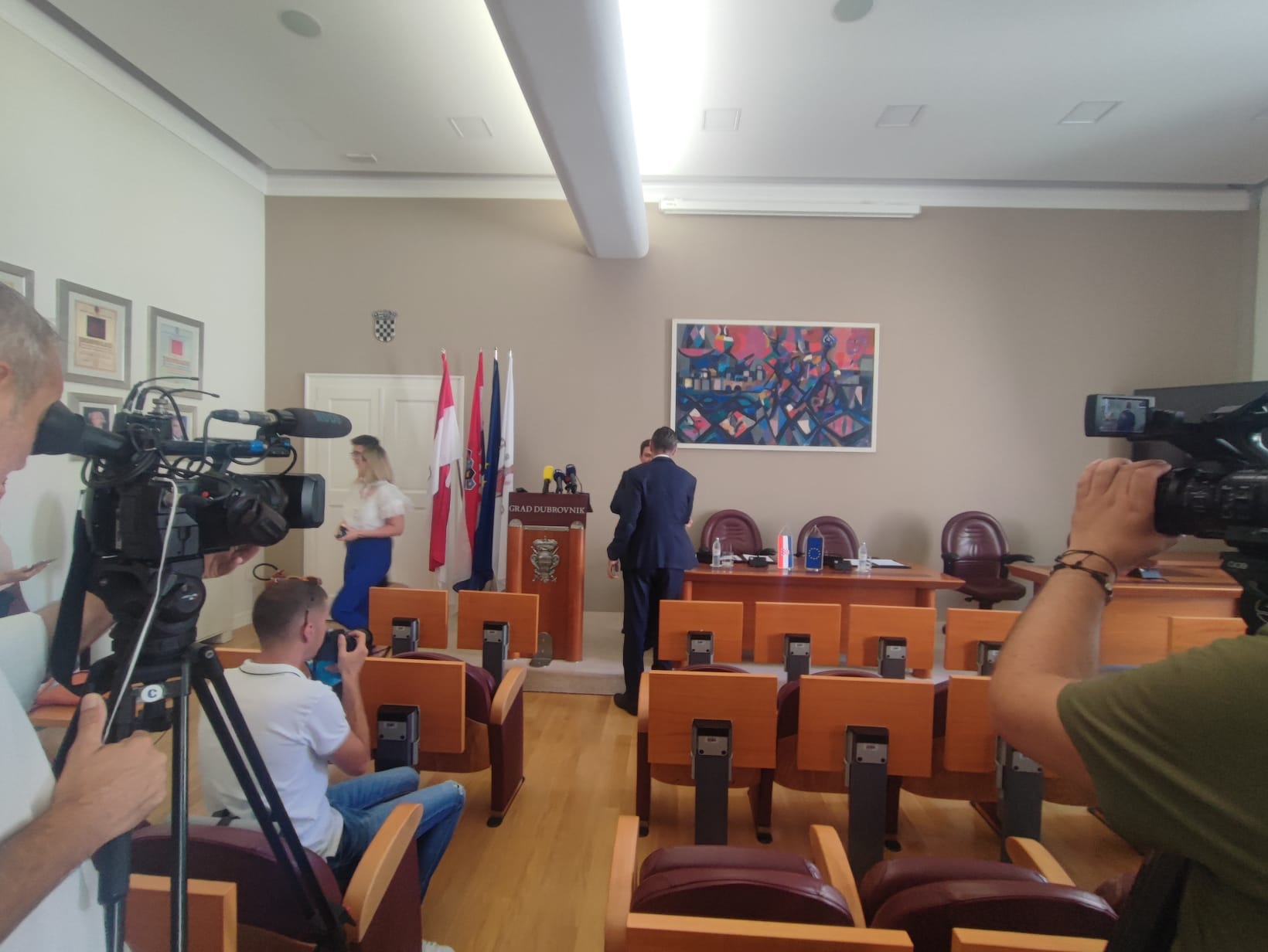 memorandum, Dubrovnik, EIB