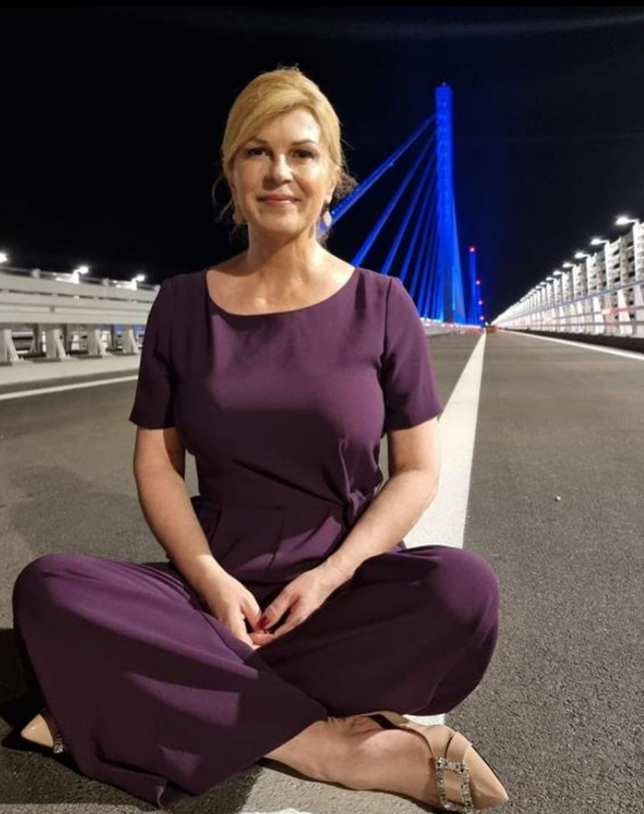 7edd9389f0b8546130b1