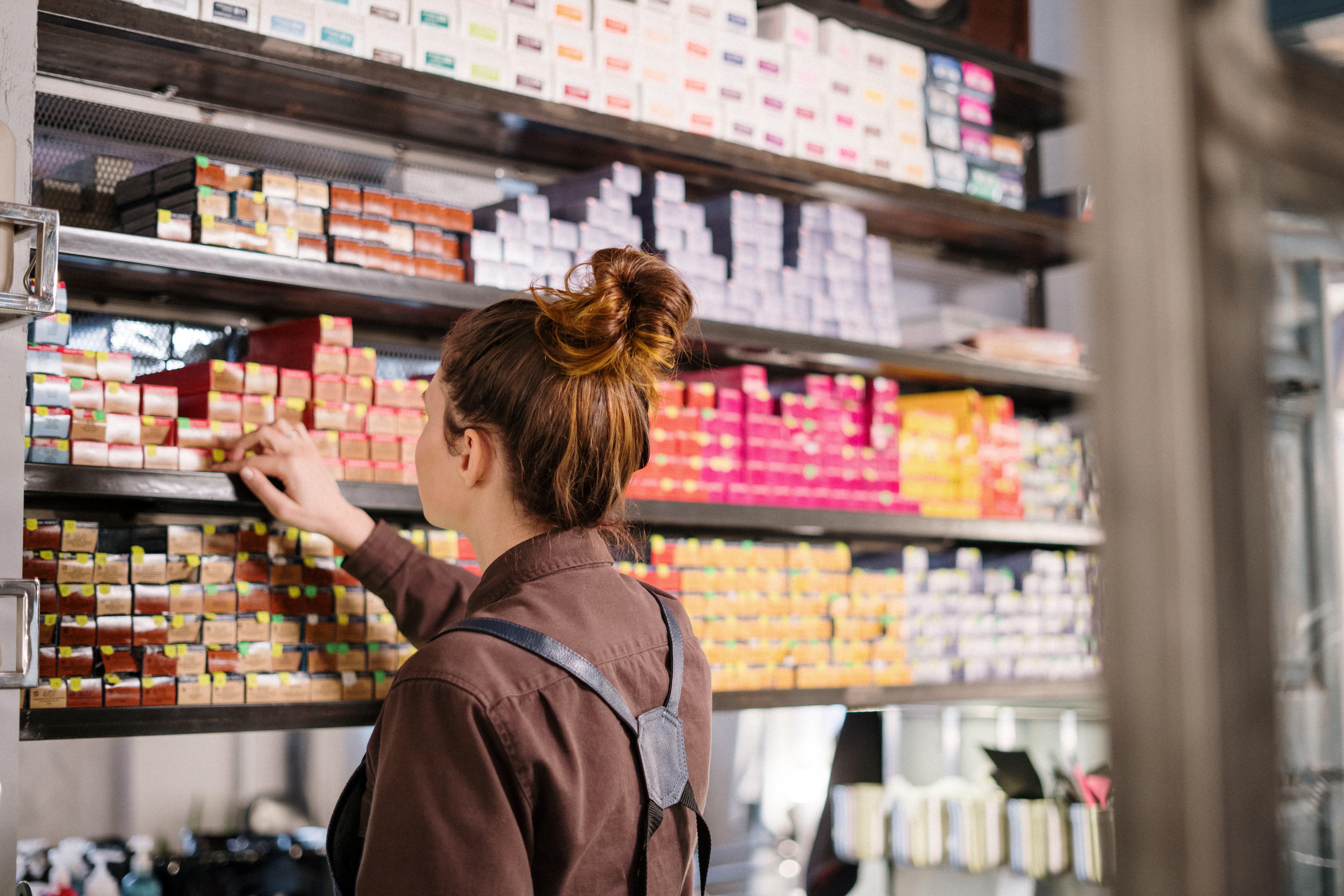 kosa, punđa, frizura, kozmetika,