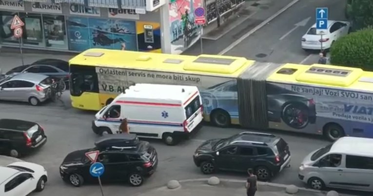 246f3d65-8e45-4efc-b02c-61b8bc146dbb