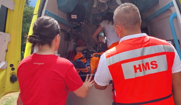 bc20f758-fdd8-4d28-a035-ade7158d0caf (1)