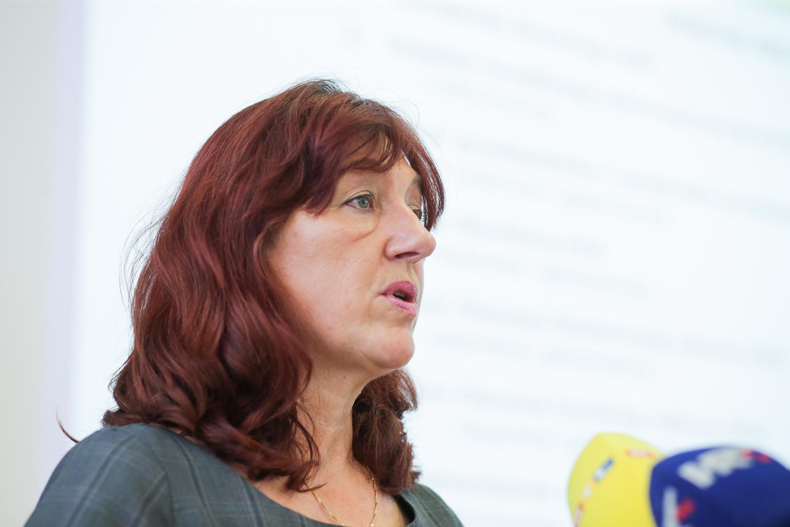 Zagreb:  Ministar Kujundi? na sjednici Skuptine Hrvatske lije?ni?ke komore