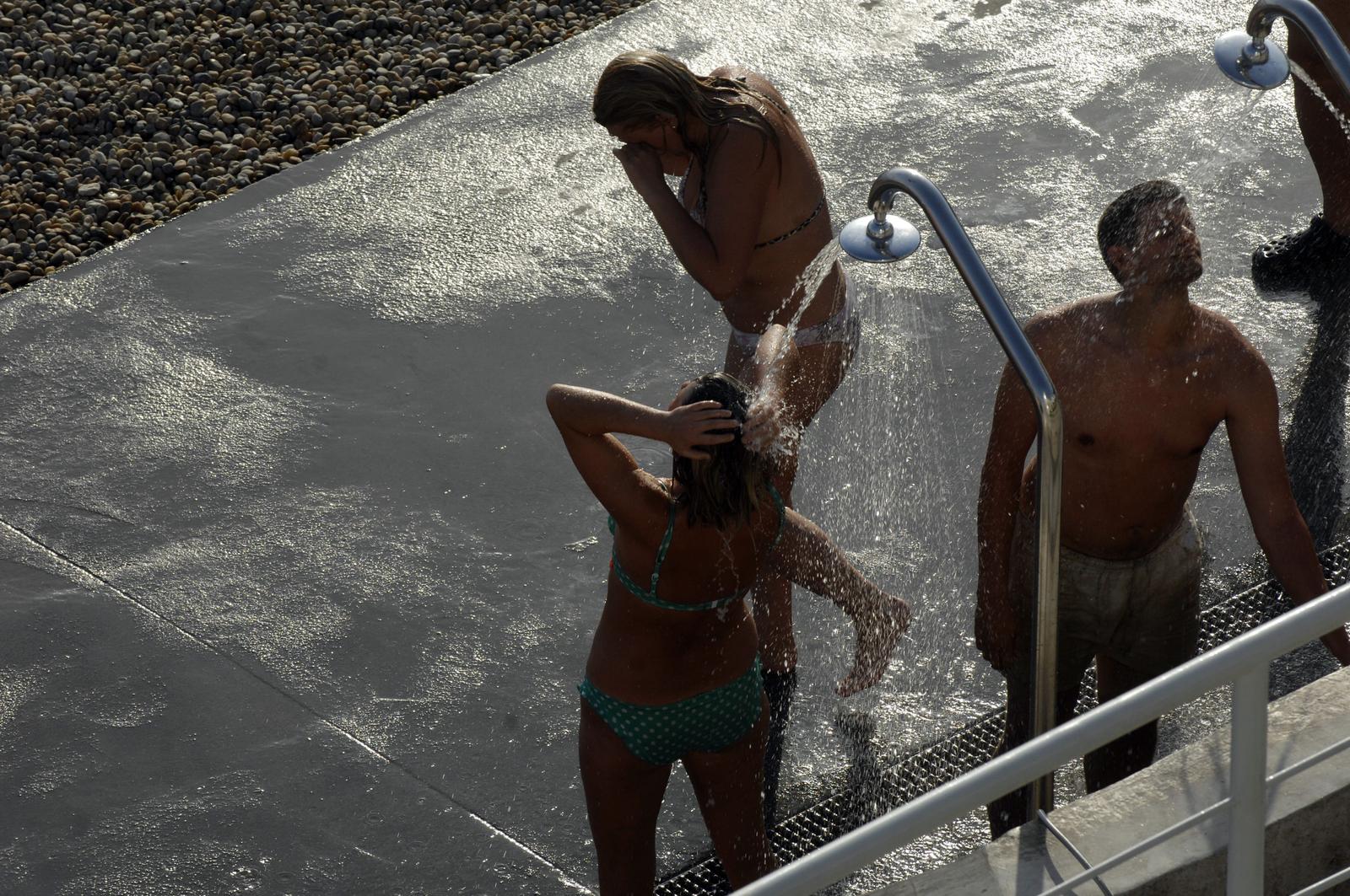 Rijeka: Visoke temperature napunile plau na Kantridi