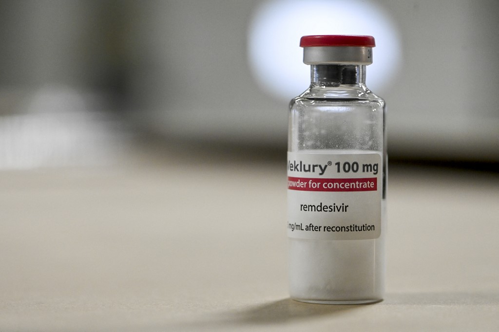 remdesivir, lijek, COVID