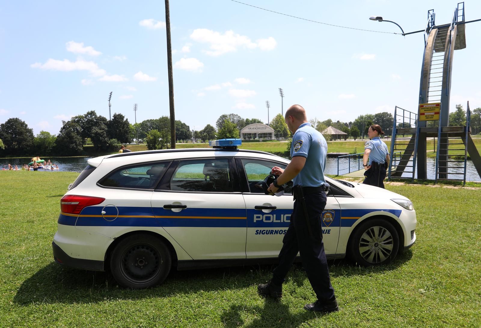 Karlovac: U rijeci Korani utopila se ženska osoba