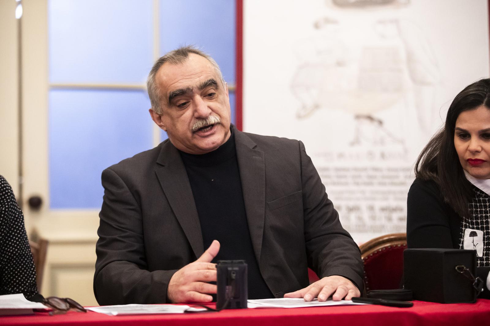 Split: Konferencija za medije povodom praizvedbe drame "U malu je uša đava"