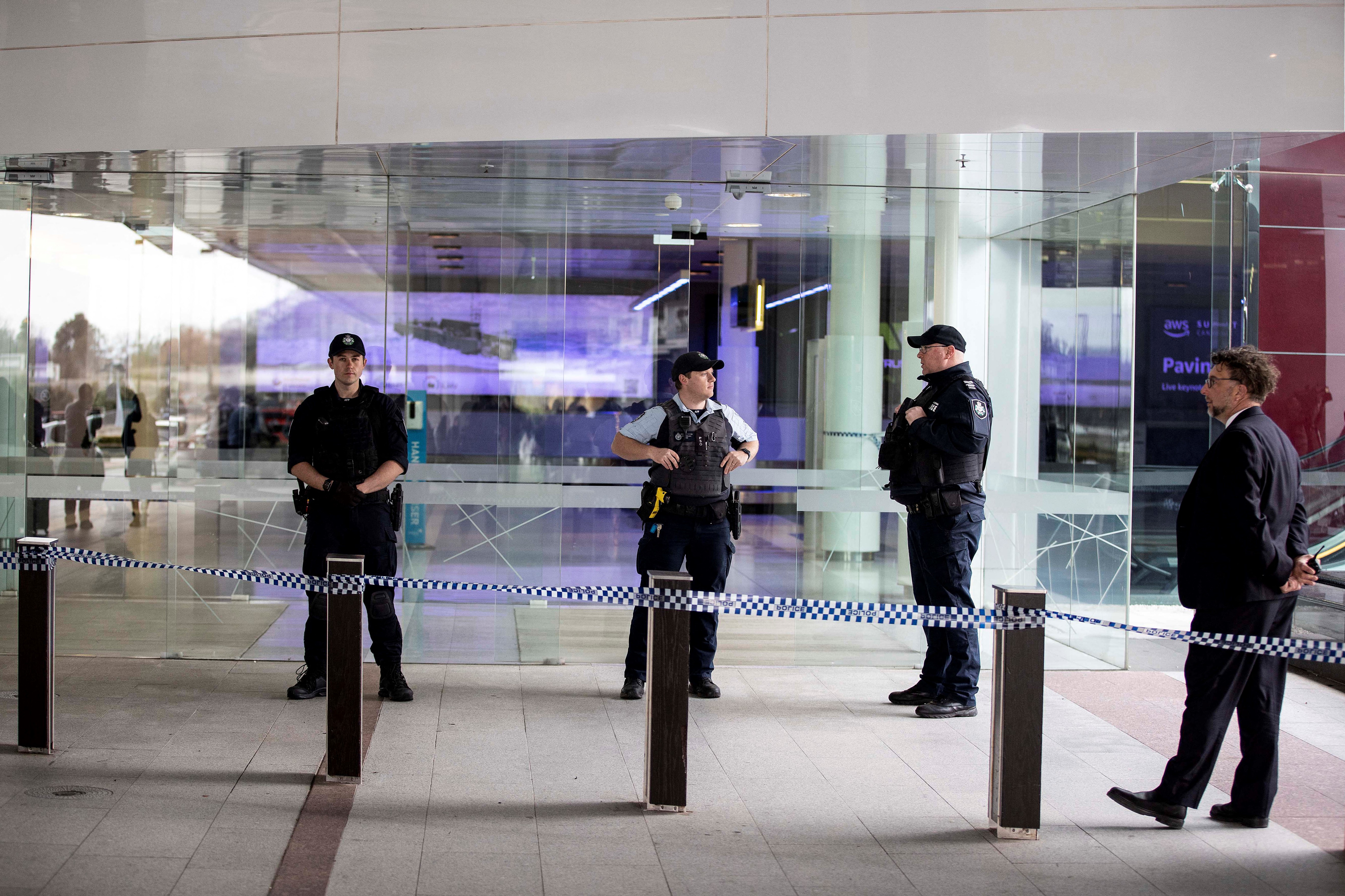 AUSTRALIA-AIRPORT-SHOOTING