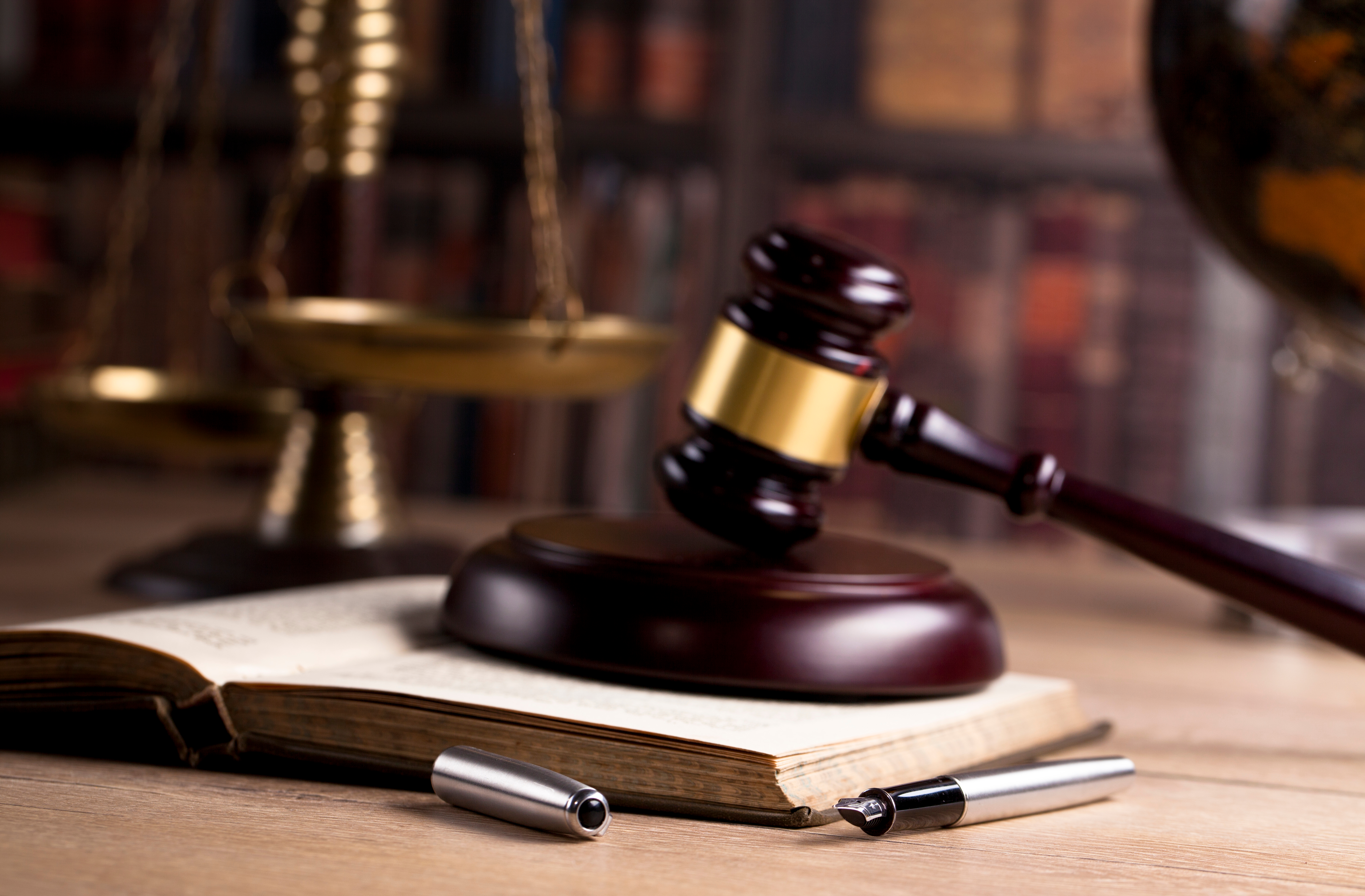 Vintage,Office,Room,In,A,Law,Firm,With,The,Scales