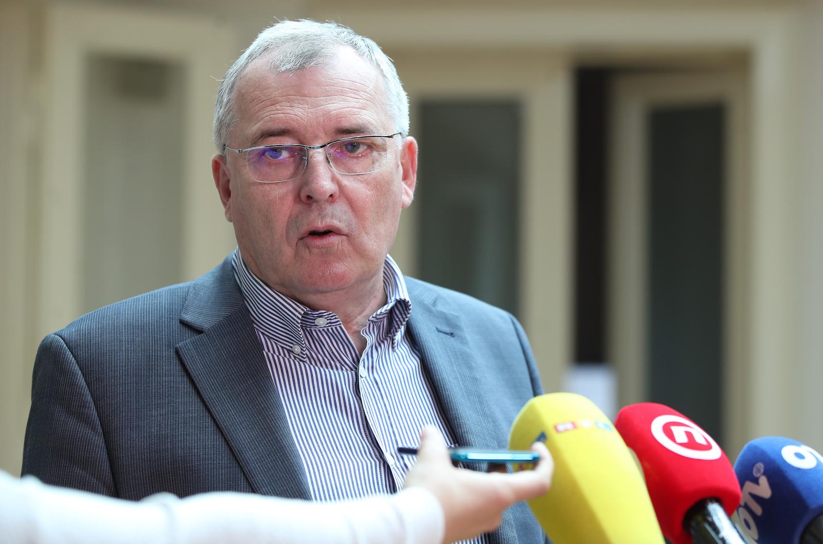 Zagreb: U HAZU je predstavljen prvi vodič za pacijente "Povratak zdravlja i snage nakon covida -19"