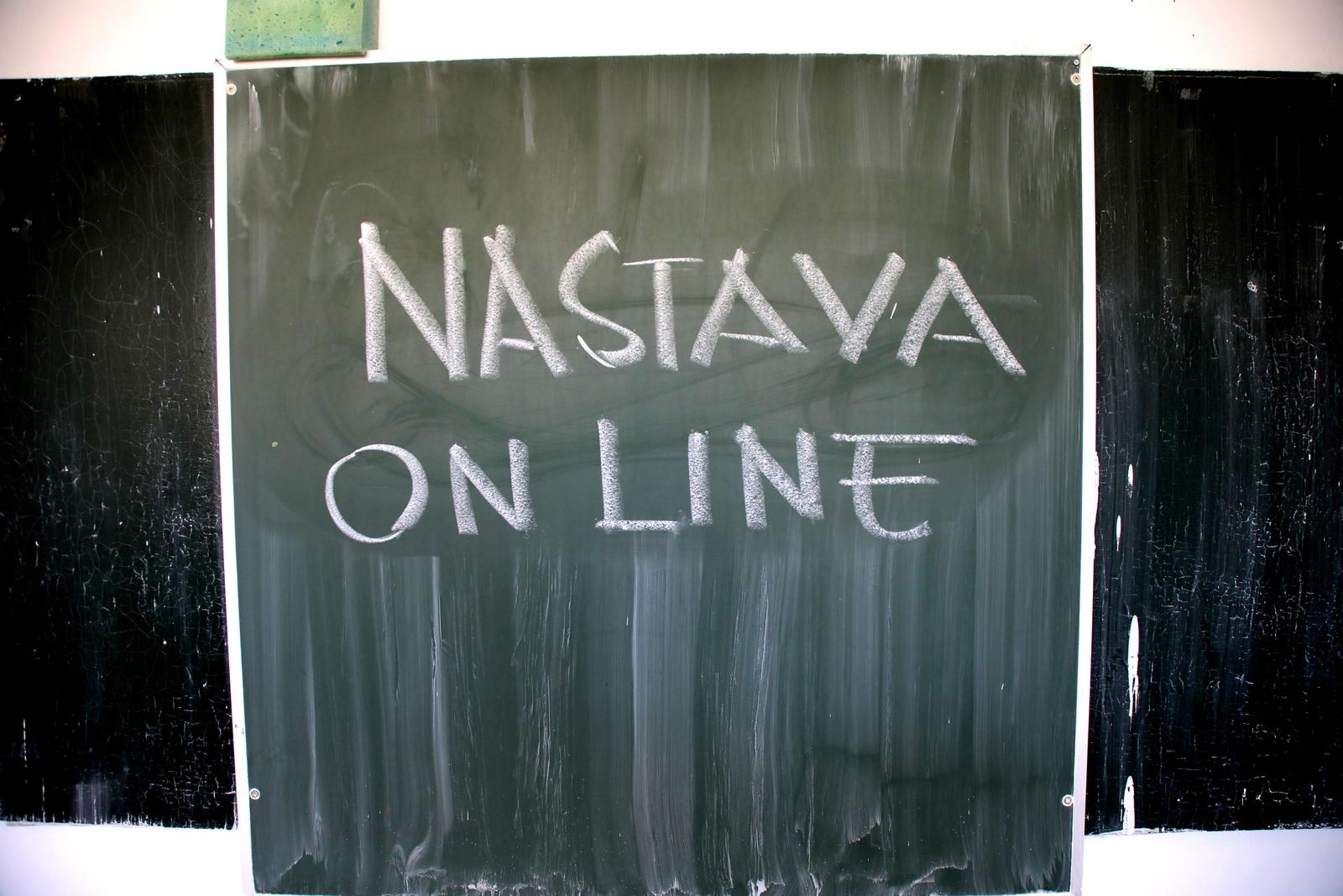 Sve škole i razredi sljedeći četvrtak i petak idu online