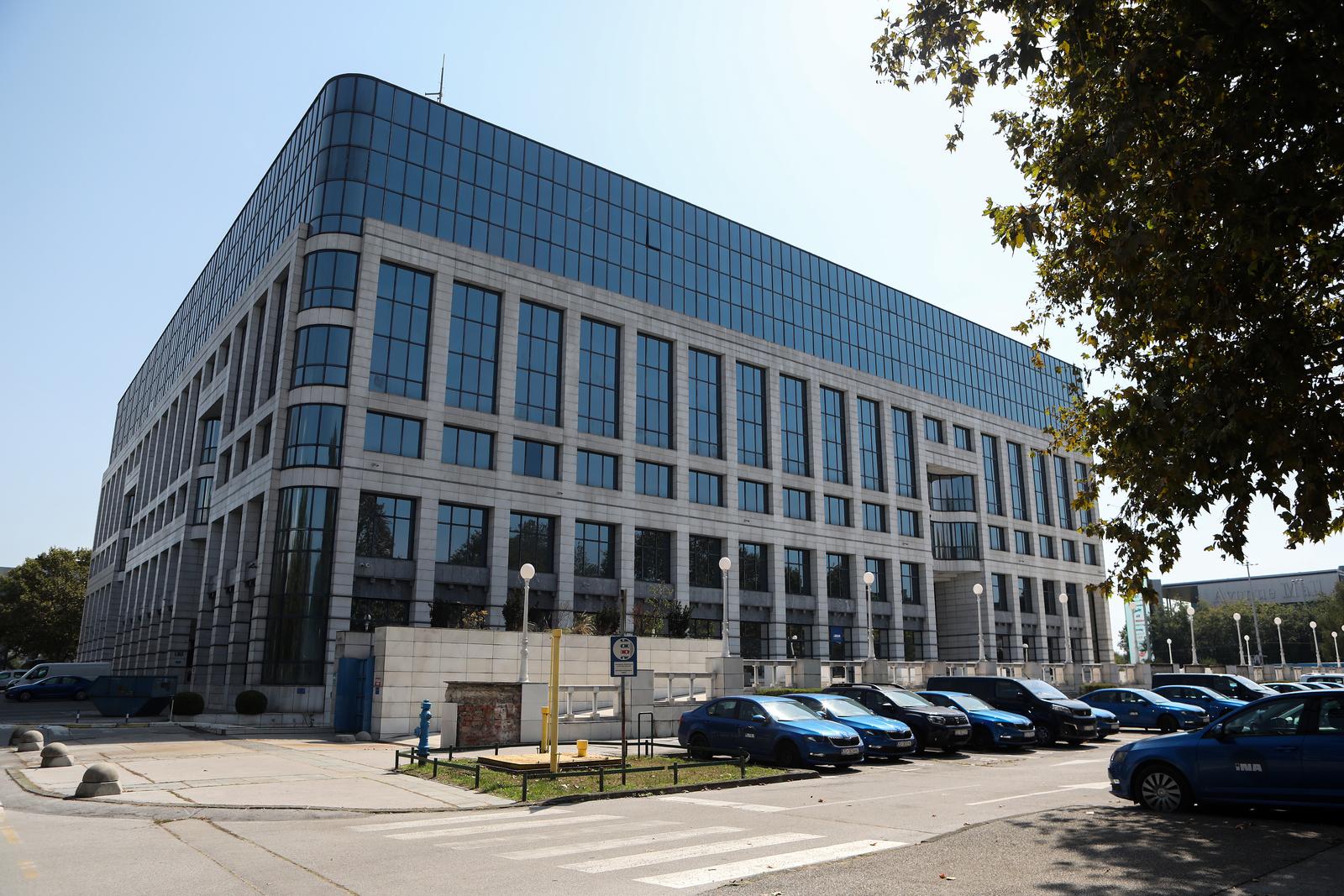 Zagreb: Velika USKOK-ova akcija zbog zlouporabe i pranja novca na štetu Ine u trgovini plinom