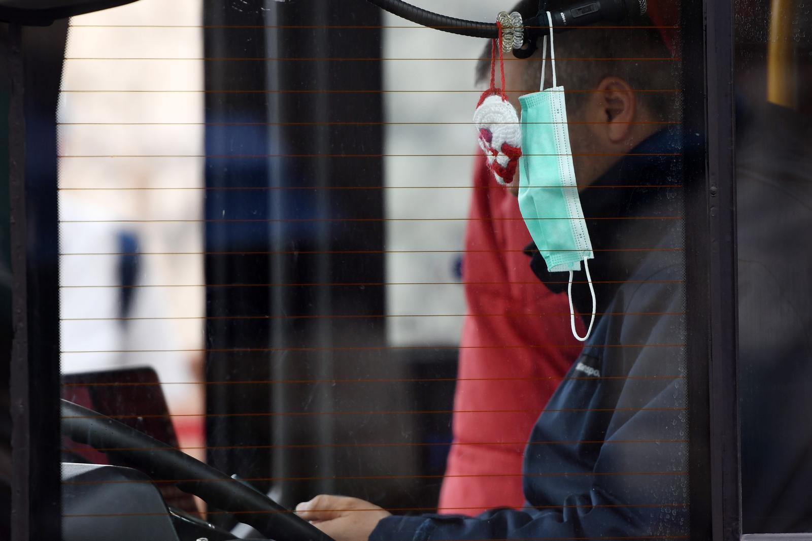 Šibenik: Odlukom stožera ukida se veliki broj epidemioloških mjera