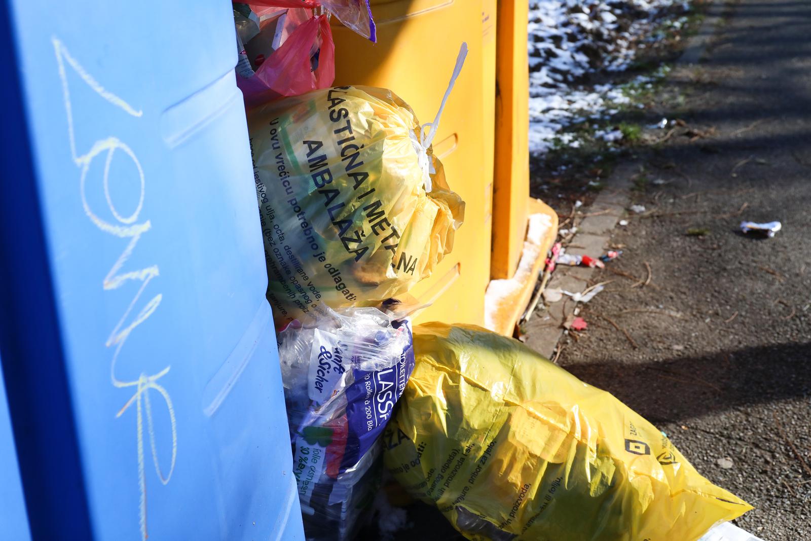 Zagreb: Odlaganje otpada i razvrstavanje smeća