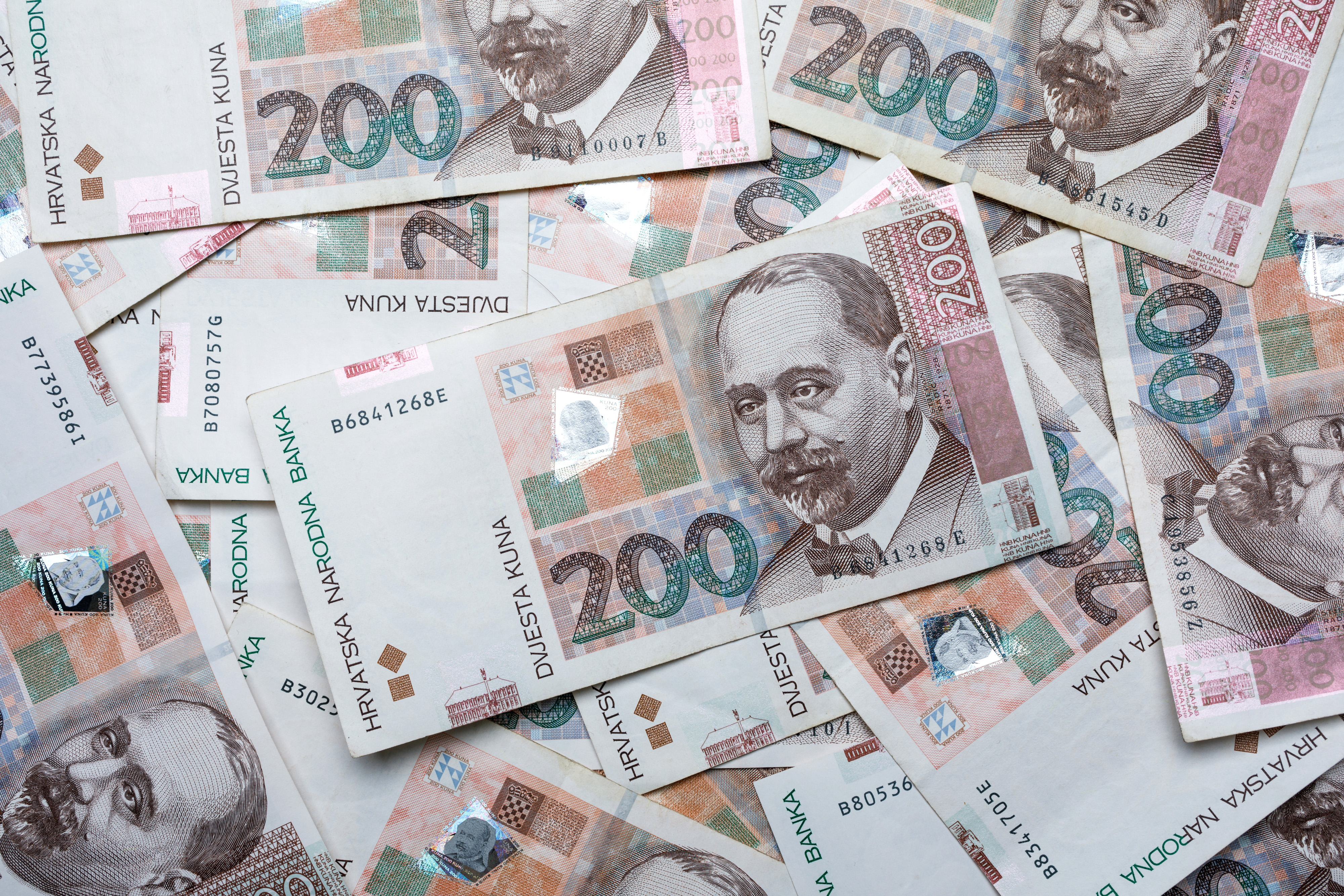 Hrvatska euro uvodi već 2023.