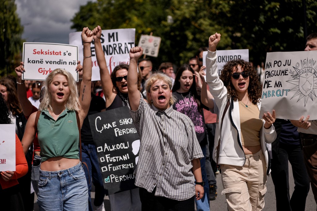 Kosovo, prosvjed, silovanje, djevojčica