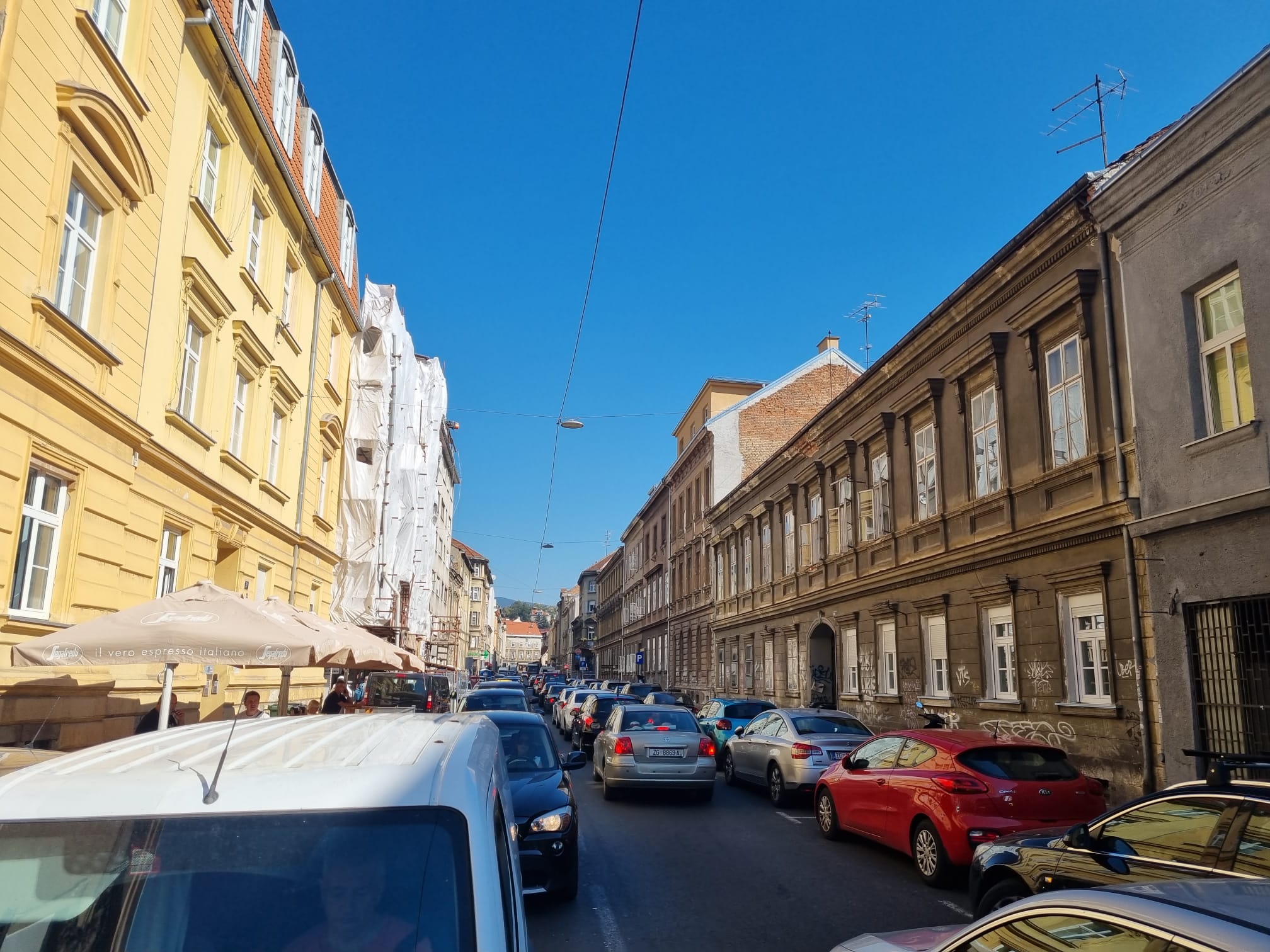 prilaz Gjure Deželića i Kačićeva ulice, promet, kaos u prometu, gužve