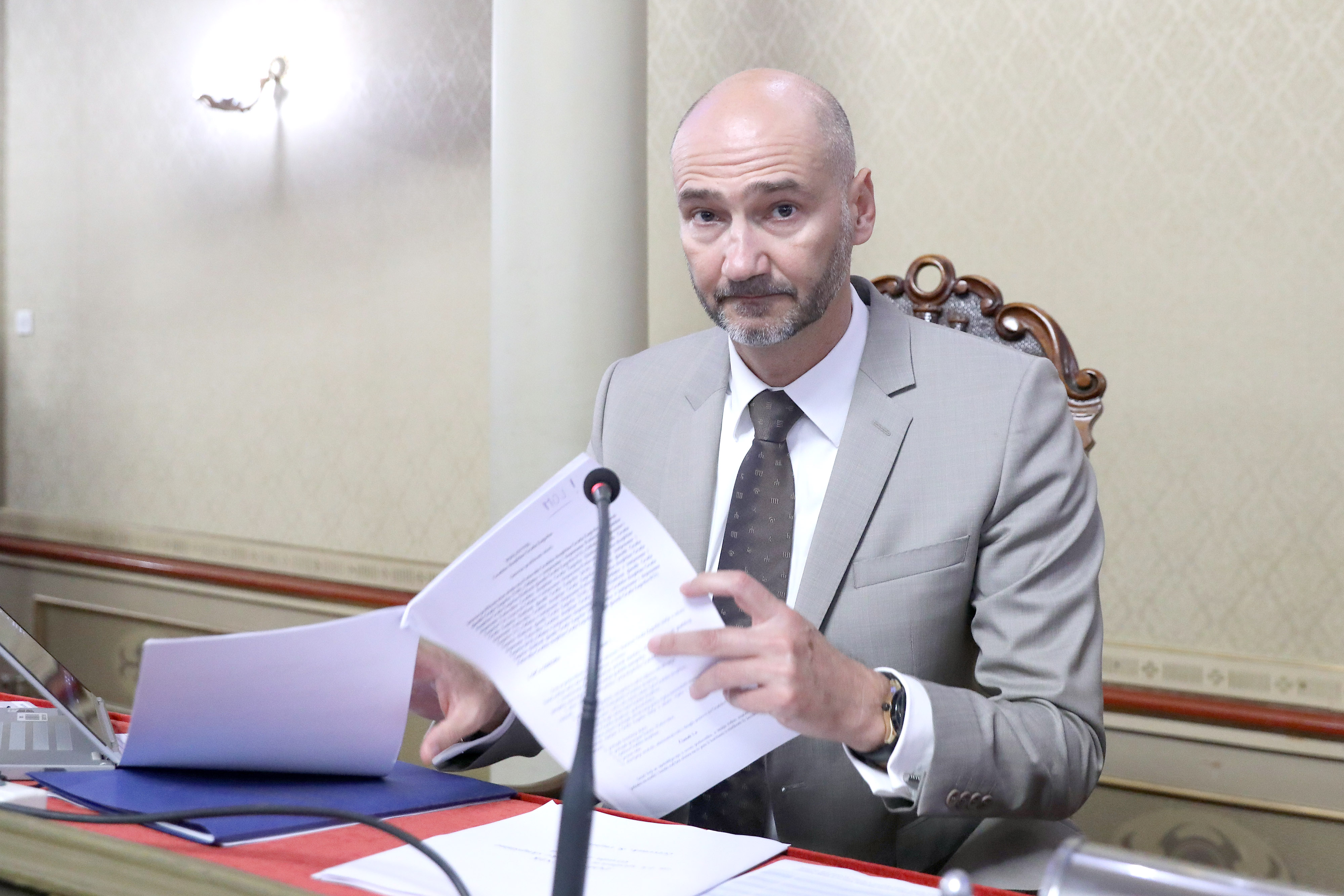 Zagreb: Gradska skuptina raspravlja o naplati odvoza otpada i statusu roditelja odgajatelja