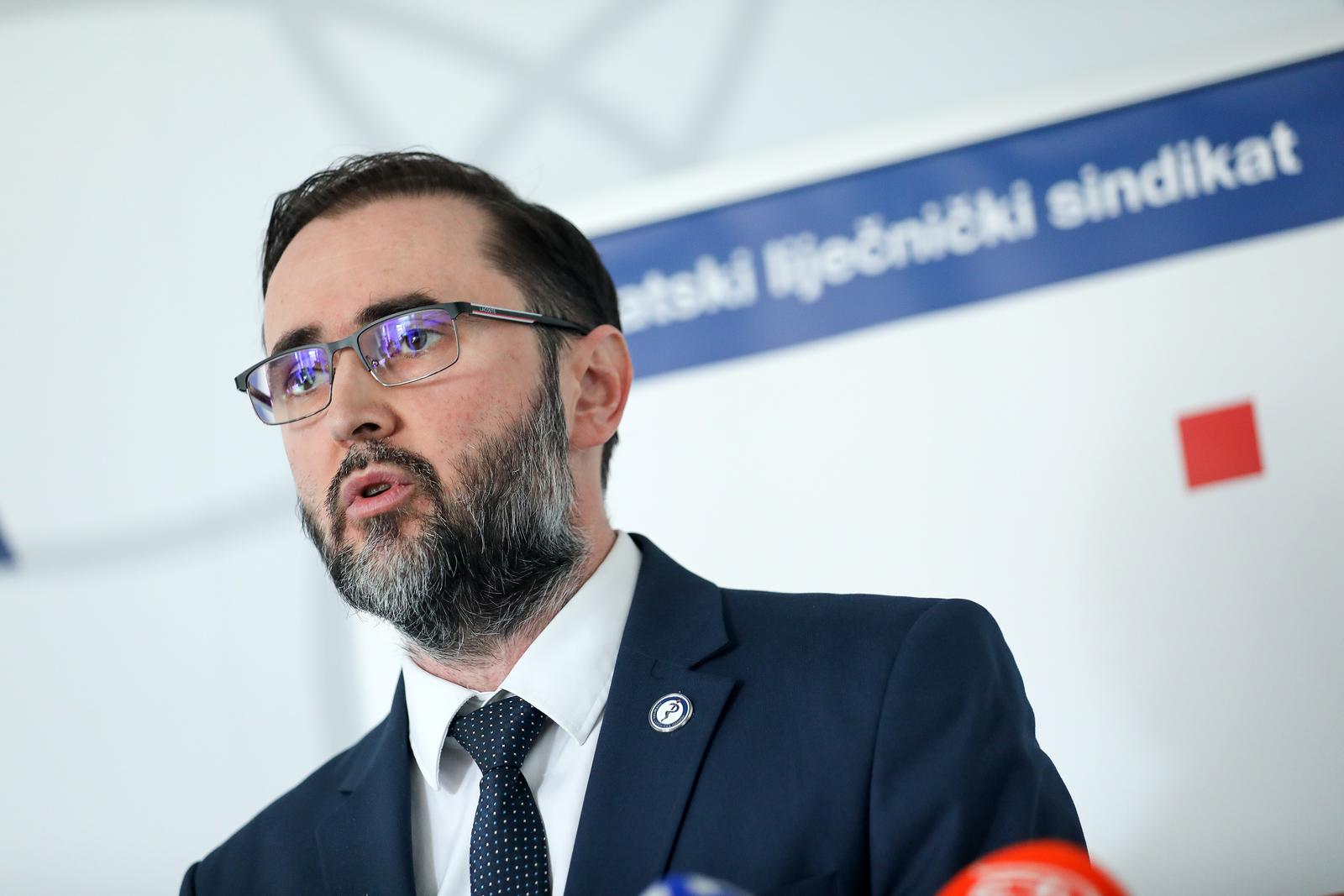 Zagreb: Konferencija za medije Hrvatskog liječničkog sindikata i Hrvatske liječničke komore