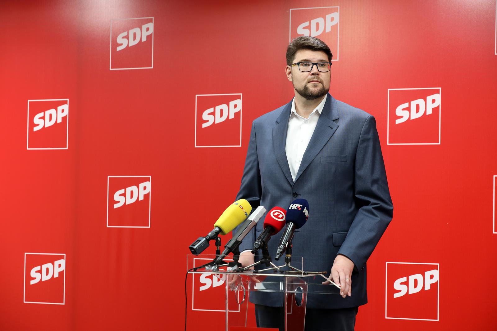 Zagreb: Peđa Grbin dao je izjavu nakon sjednice Predsjedništva stranke