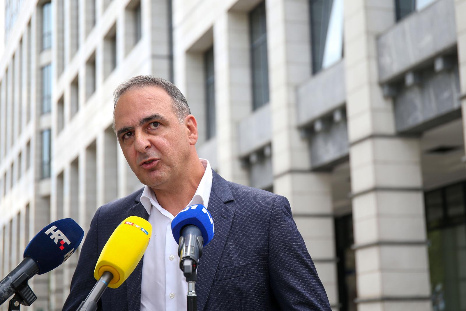 Zagreb: Reakcija Marija Kapulice na prosvjed