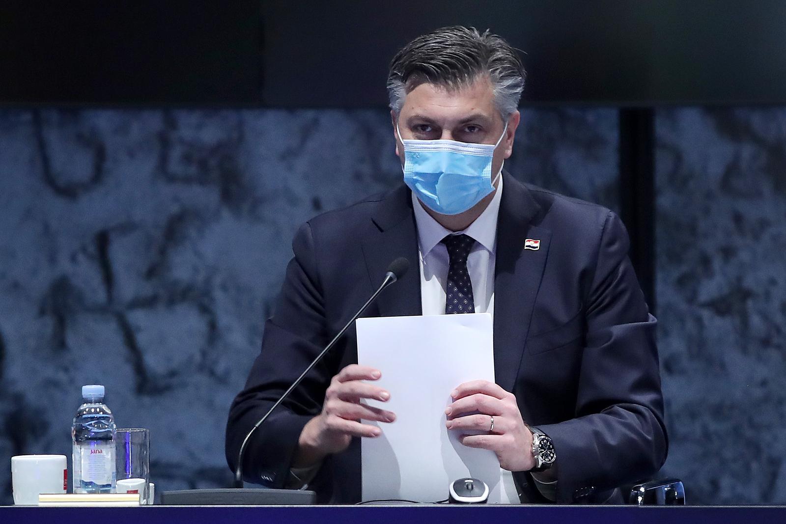 Zagreb: Plenković predsjedao sjednicom Nacionalnog vijeća za uvođenje eura