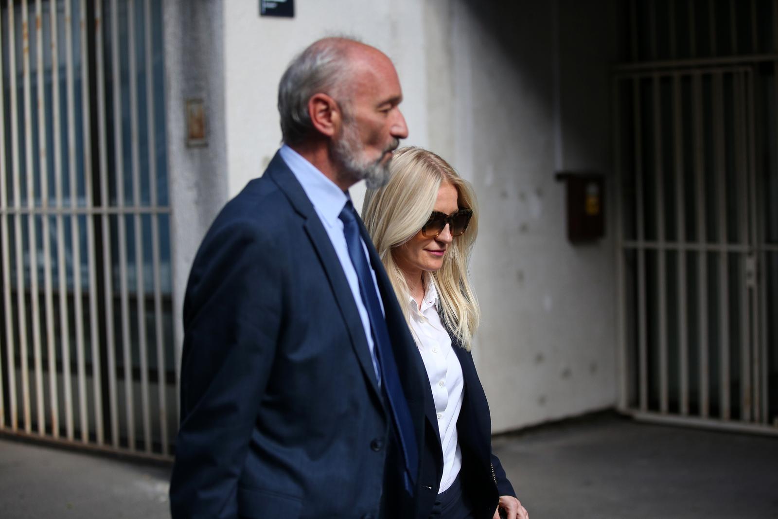 Zagreb: Uhićena Magdalena Dovečer dovedena u prostorije HAMAG BICRO-a