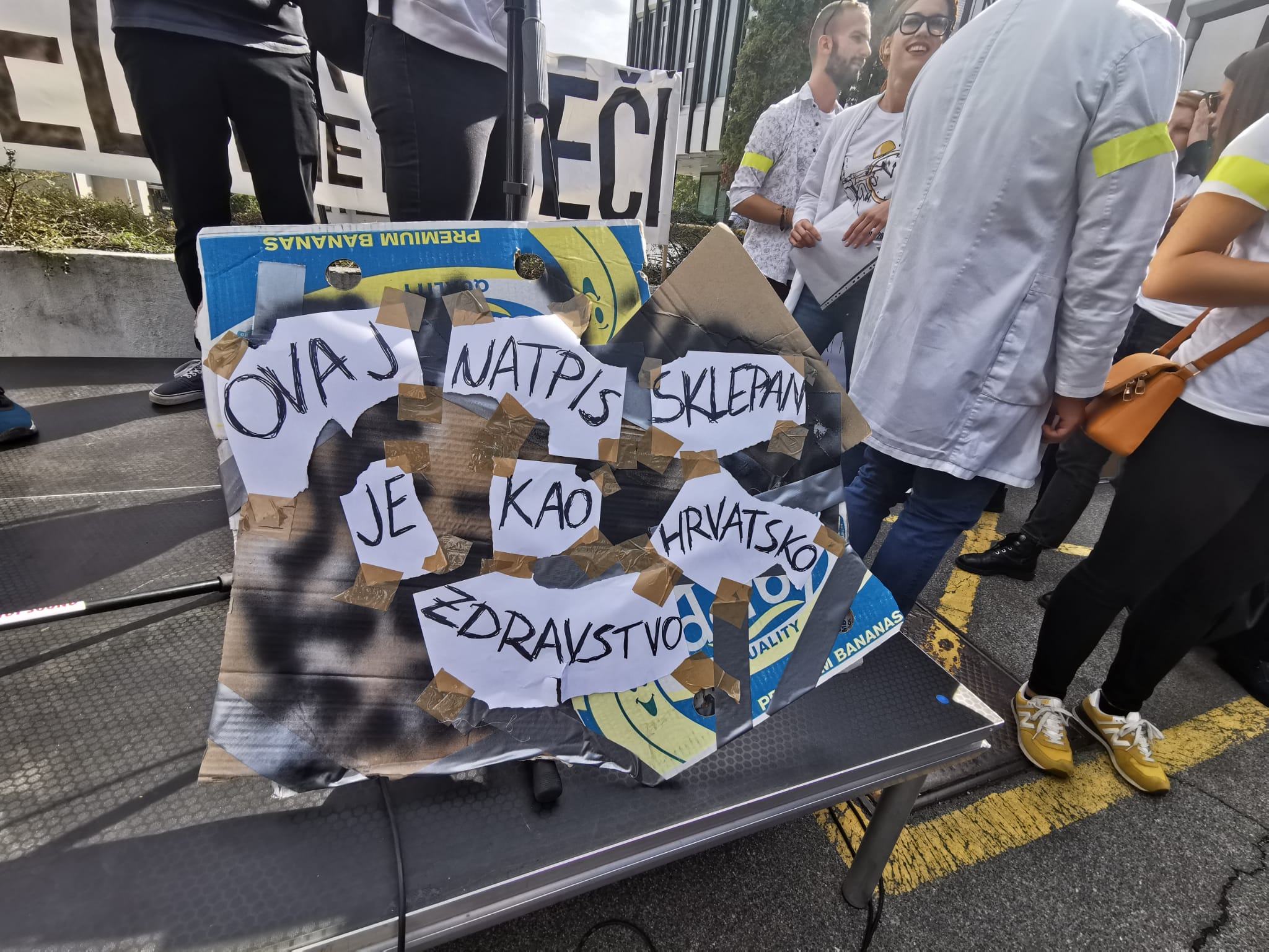 prosvjed mladih liječnika