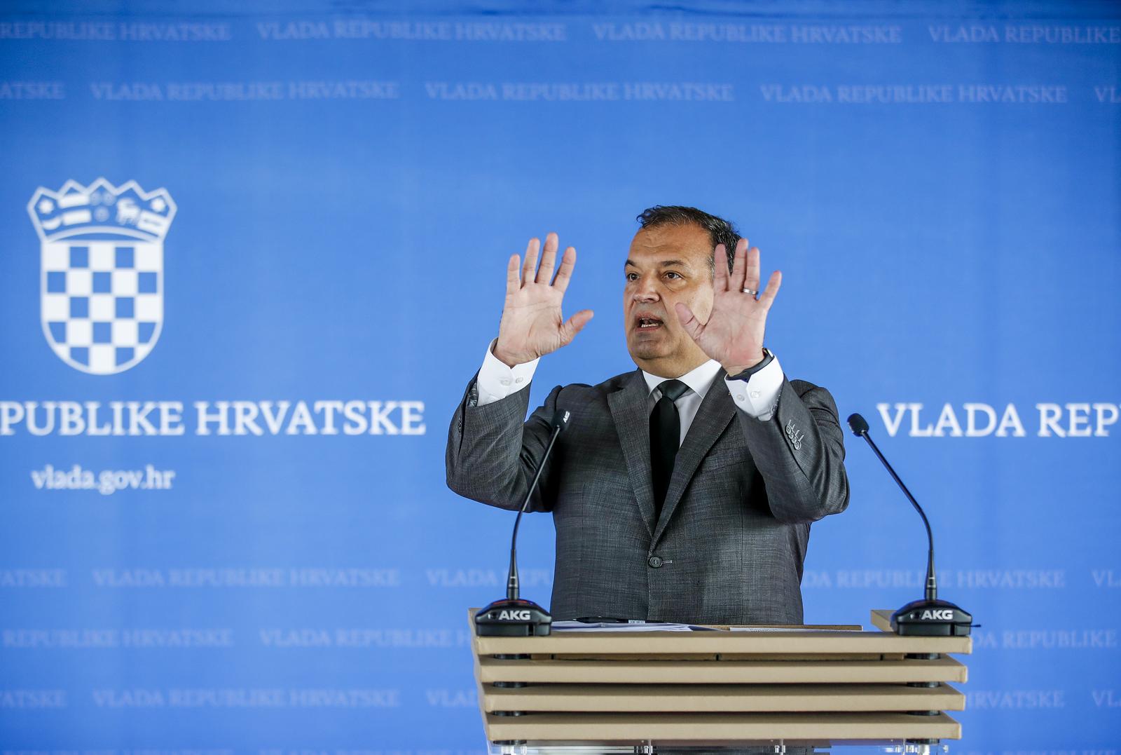 Ministar zdravstva Vili Beroš uoči sjednice Vlade komentirao reformu zdravstva