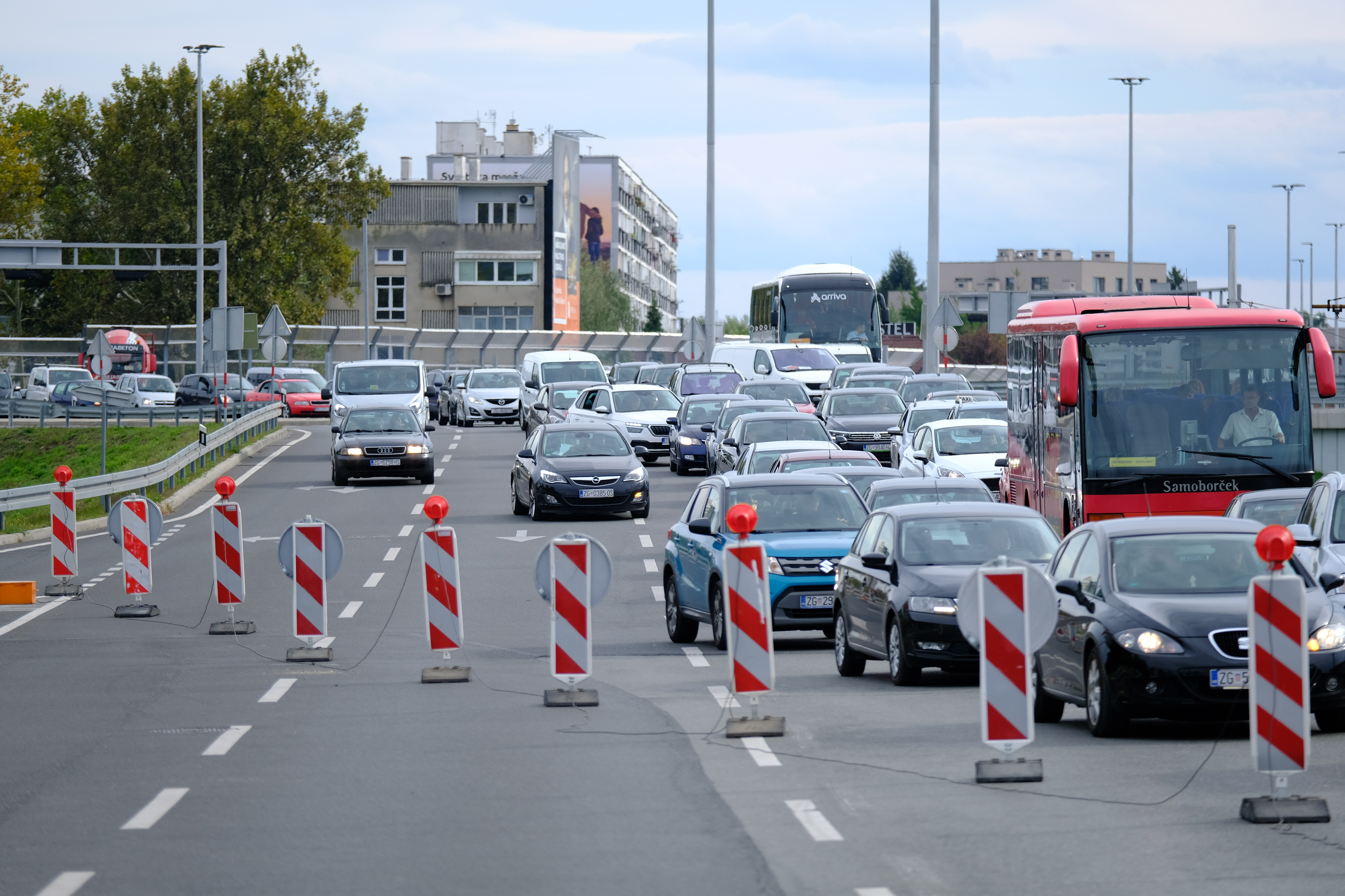 Zagreb: Posebna regulacija prometa na Jadranskom mostu zbog radova na sanaciji