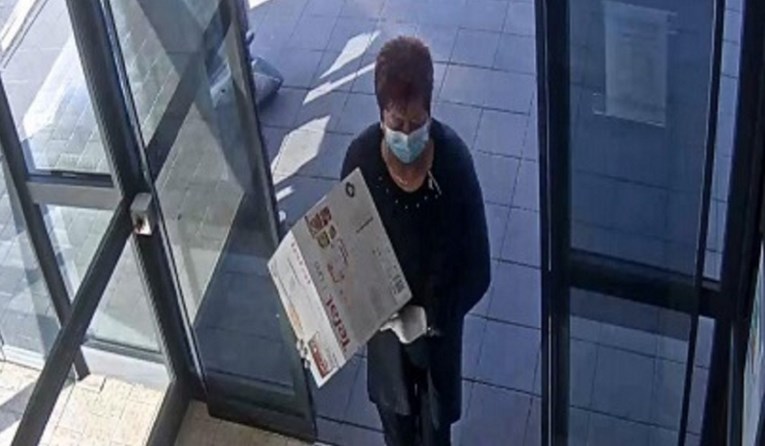 df8d4119-fc7f-4146-ac67-382c10a5b79b