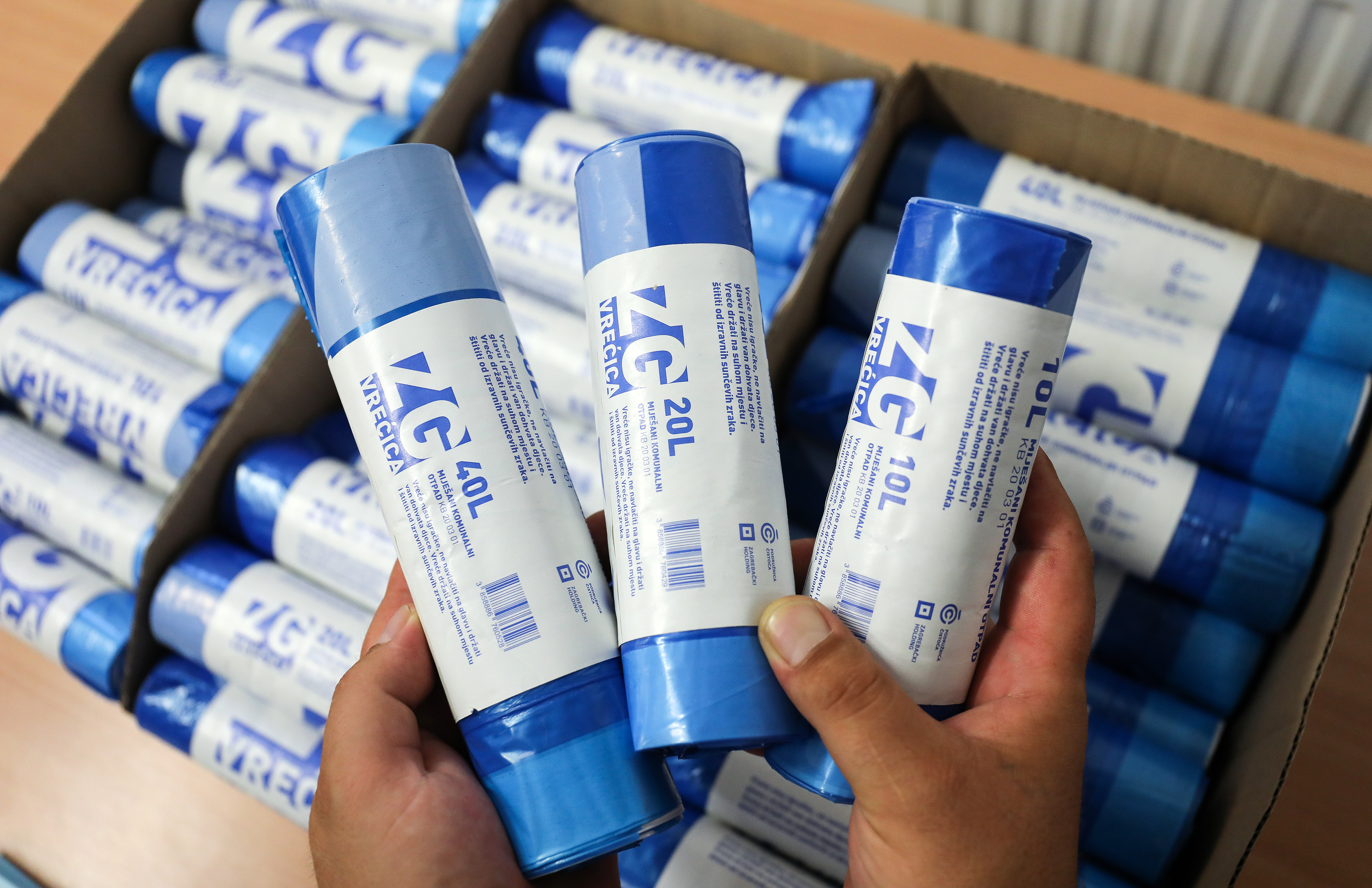 Zagreb: Od danas su na prodajnim mjestima dostupne nove vrećice za razvrstavanje otpada