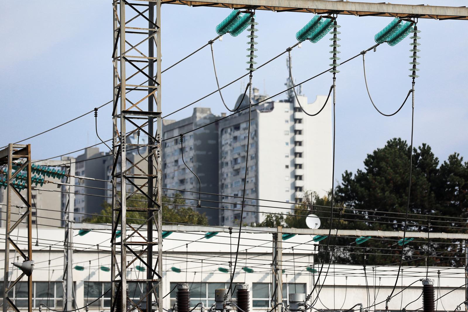 Zbog kvara na trafostanici na Jarunu veći dio Zagreba ostao bez struje