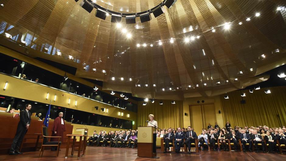 europska komisija, ursula von der leyen