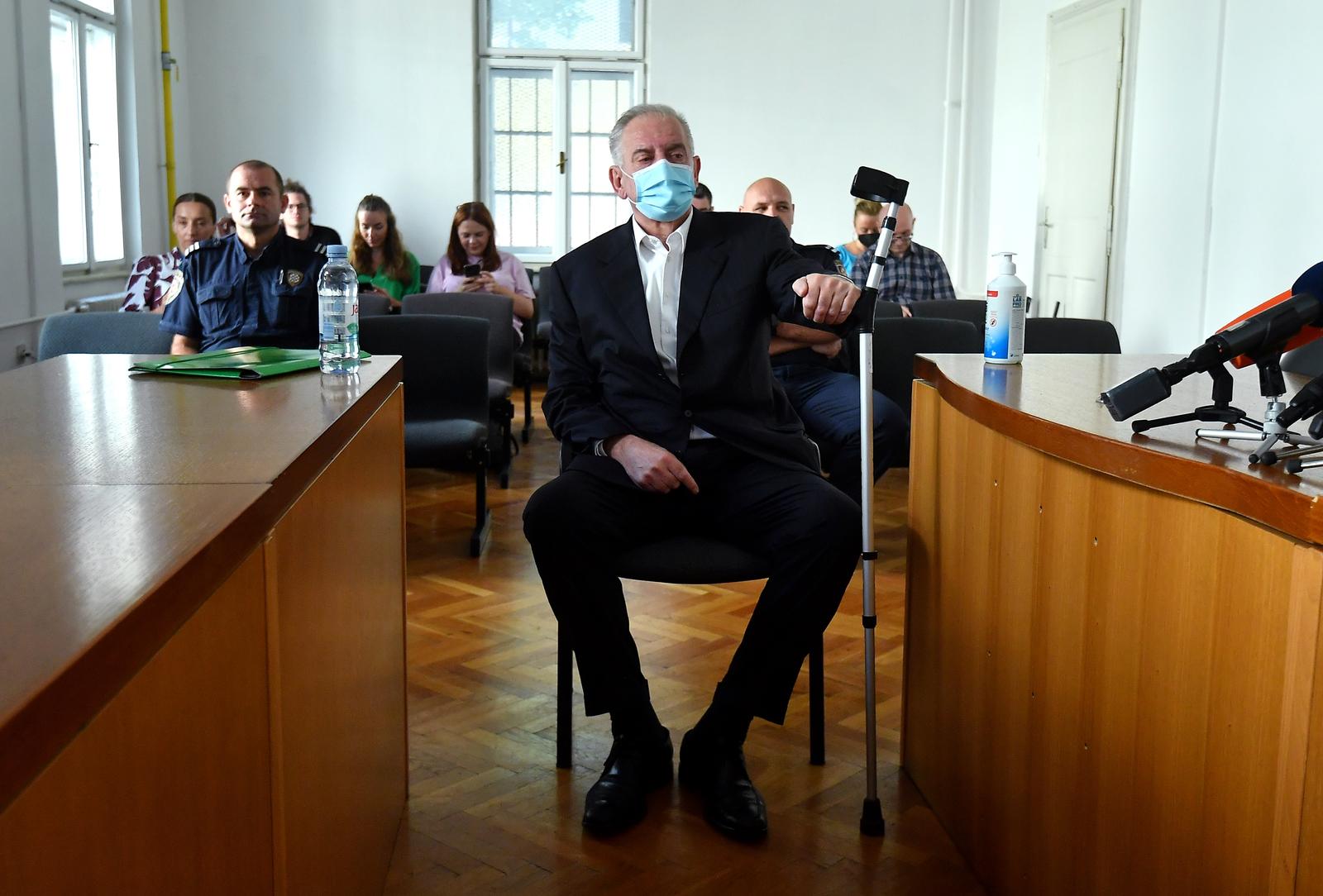 Bivšem premijeru Ivi Sanaderu po treći put počinje suđenje za ratno profiterstvo u aferi Hypo