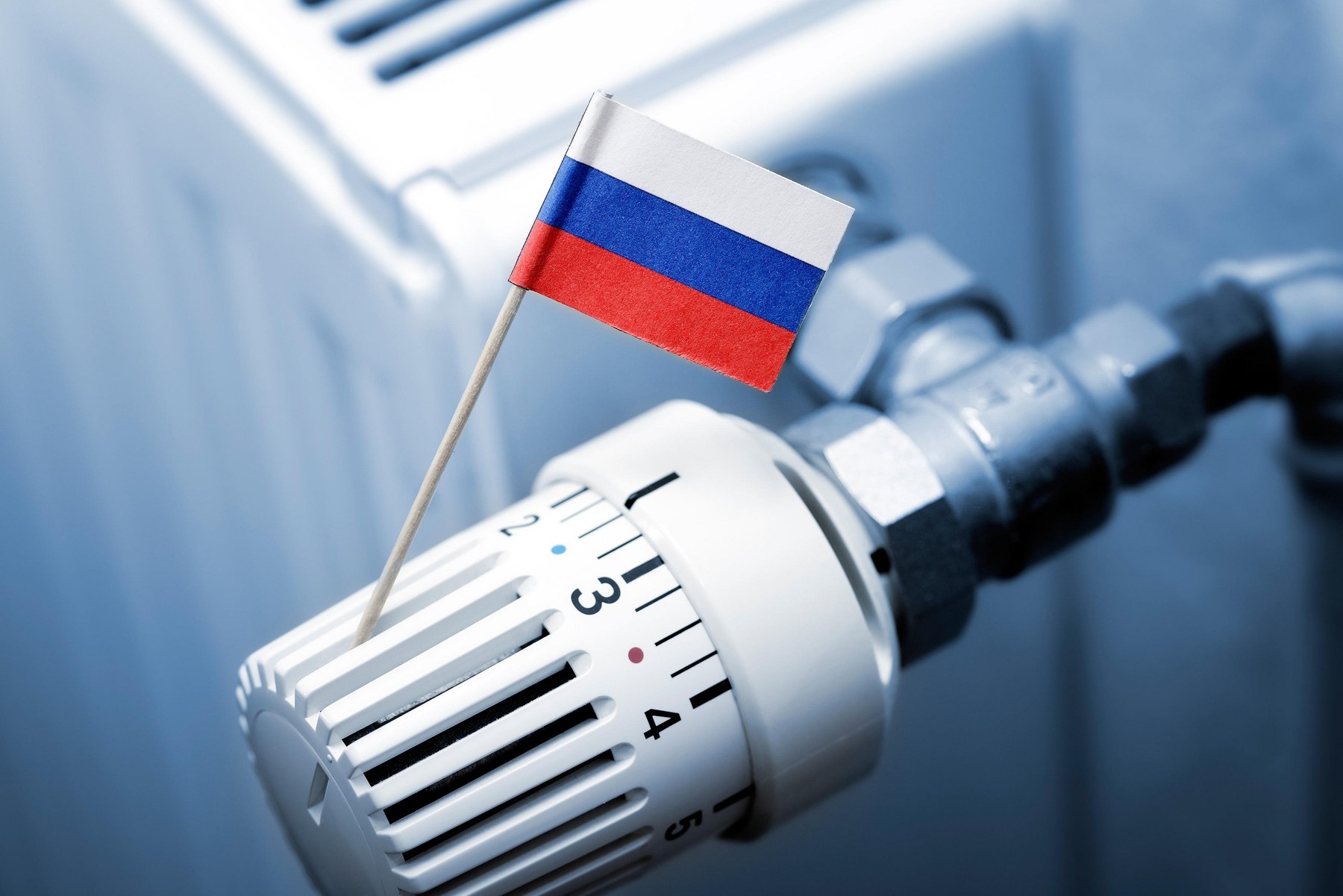 Heating thermostat with Russia flag, Russian natural gas deliveries, Heizungsthermostat mit Russland-Fahne, russische Erdgaslieferungen