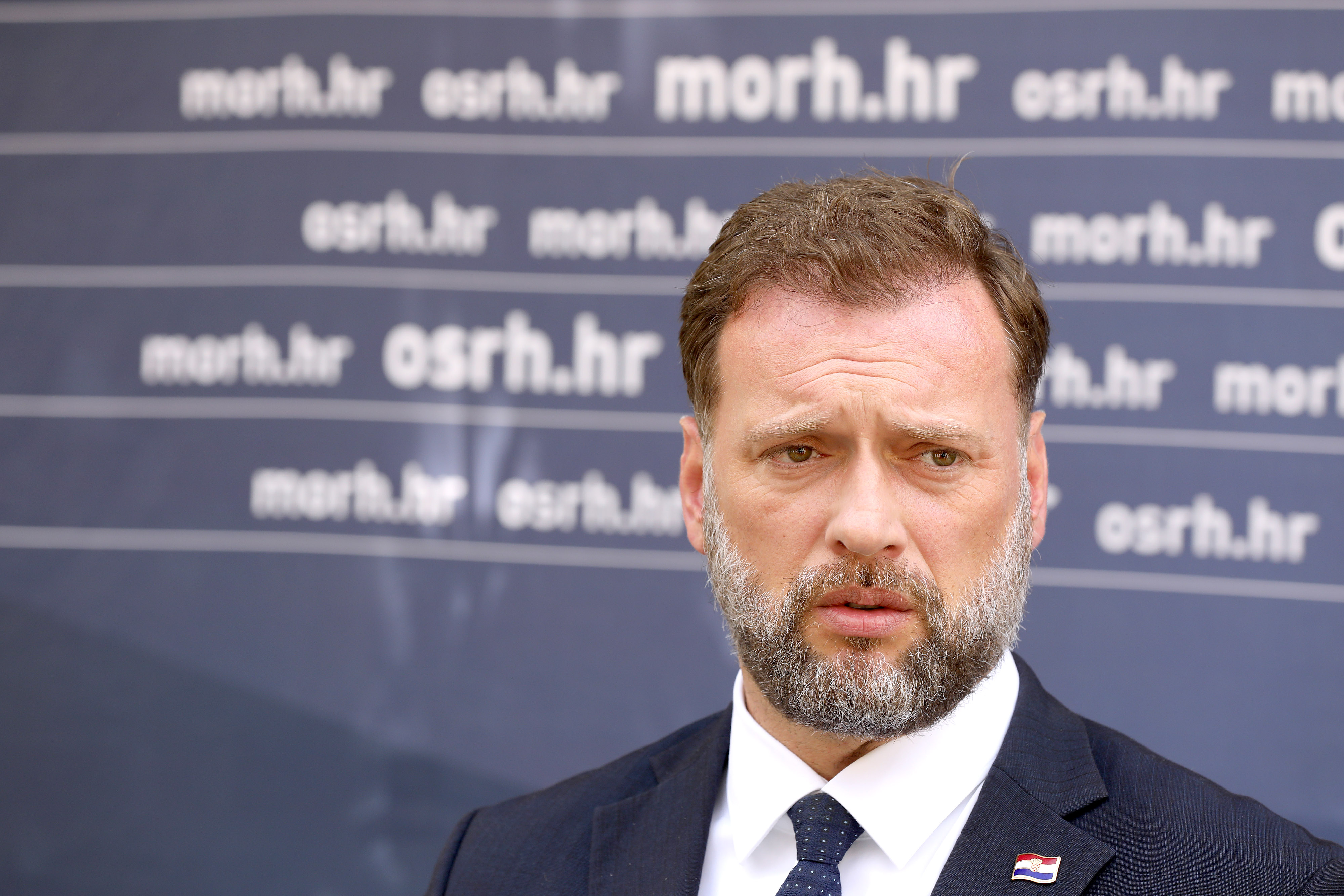 Zagreb: Ministar Banoi? odrao je konferenciju za medije nakon sve?anosti uru?enja rjeenja kadetima