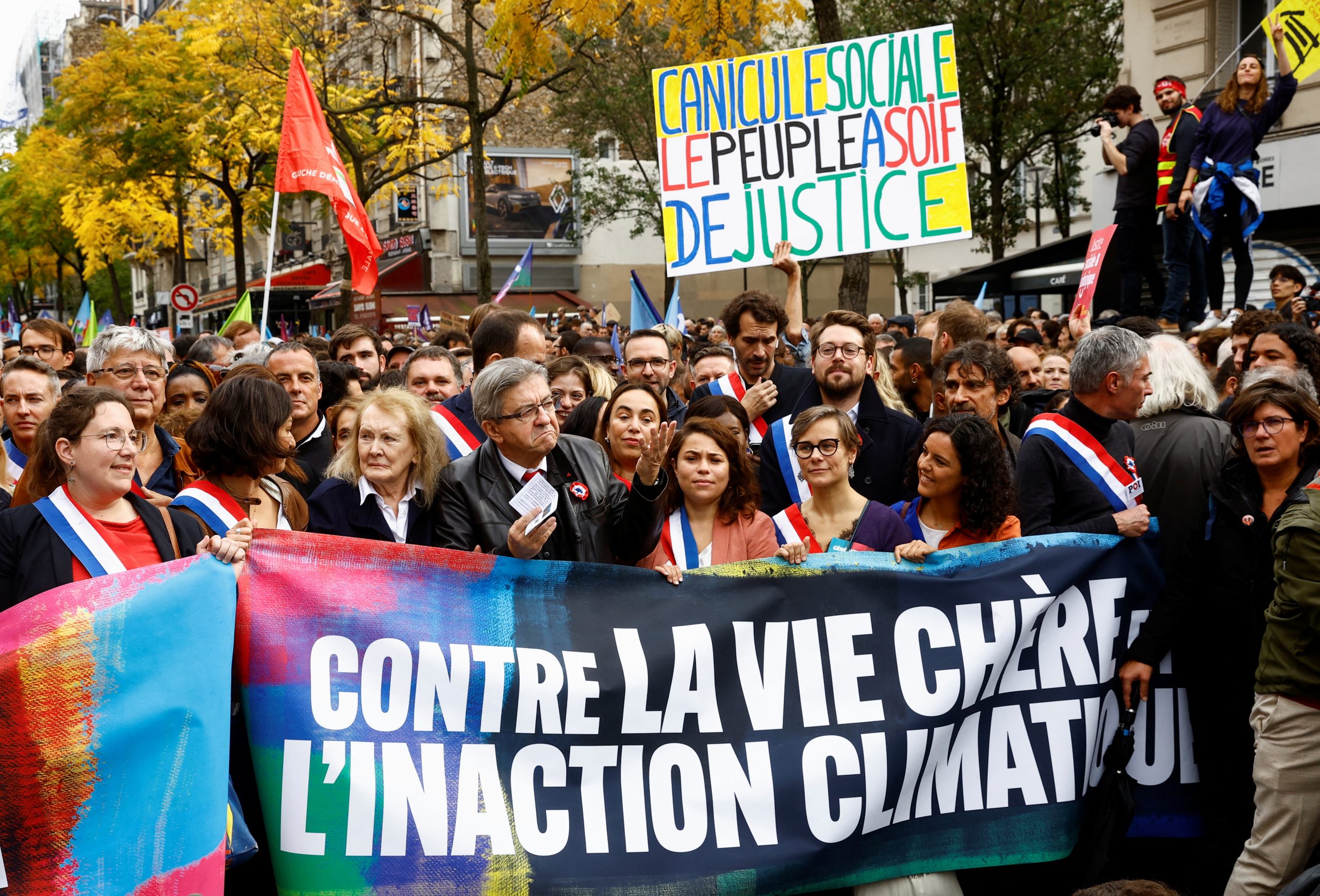 1665942247-2022-10-16T132222Z_1612018133_RC2D2X9MLZ91_RTRMADP_3_FRANCE-PROTEST-INFLATION-scaled.jpg