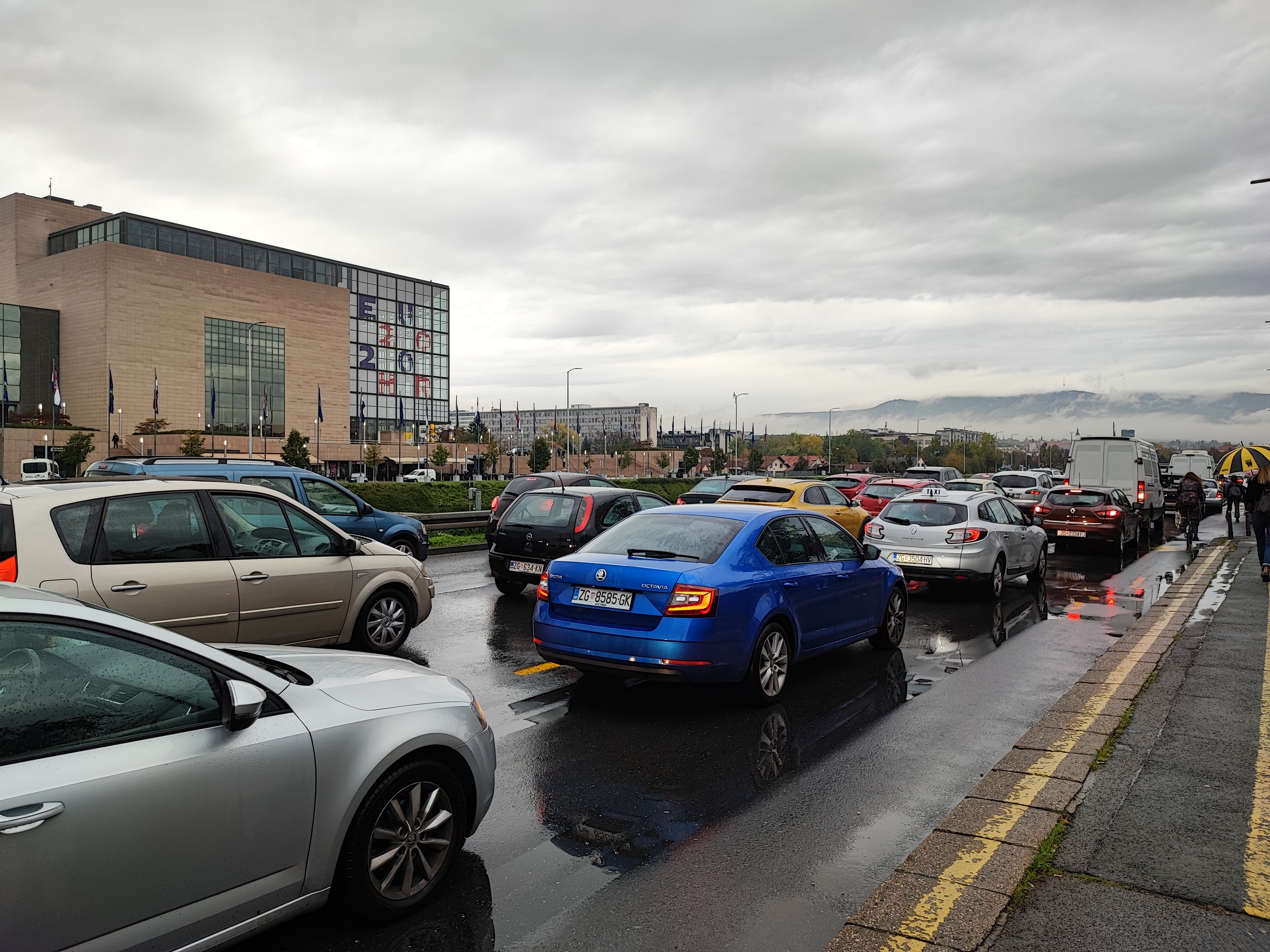 gužva, nsk, zagreb, krimska platforma