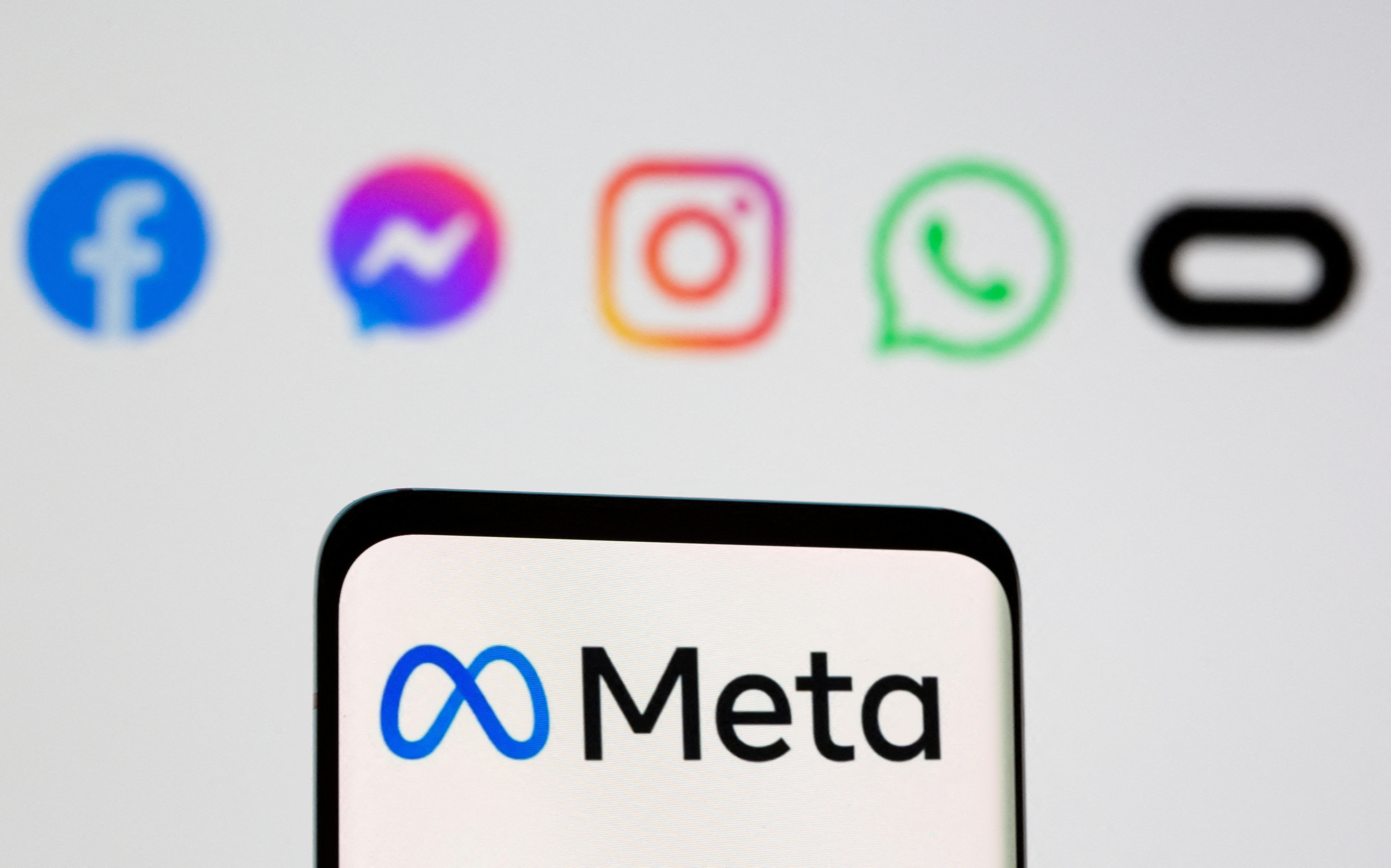 Meta logo, Facebook, Messenger, Instagram, WhatsApp, Oculus